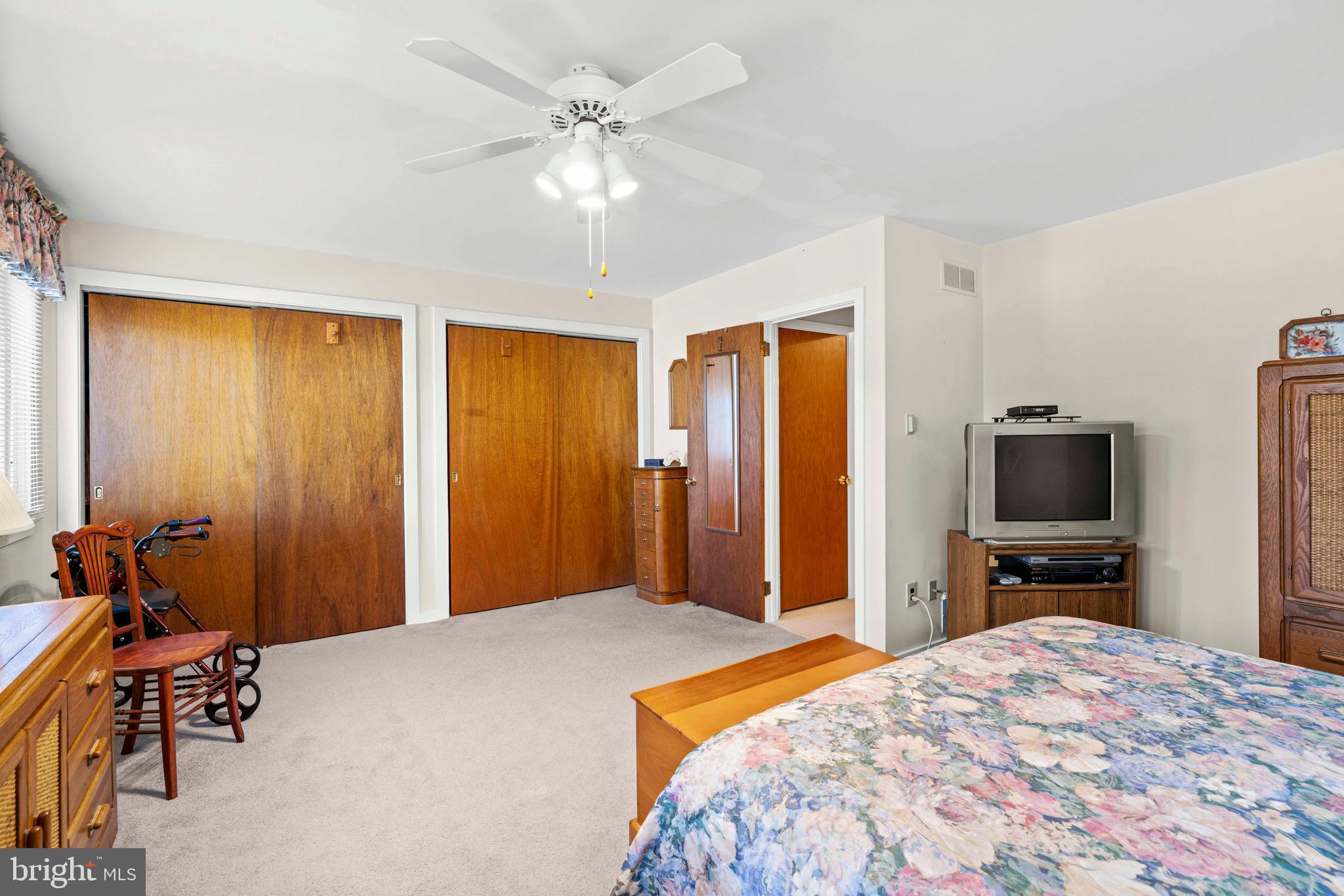 WILLOW GROVE - Residential