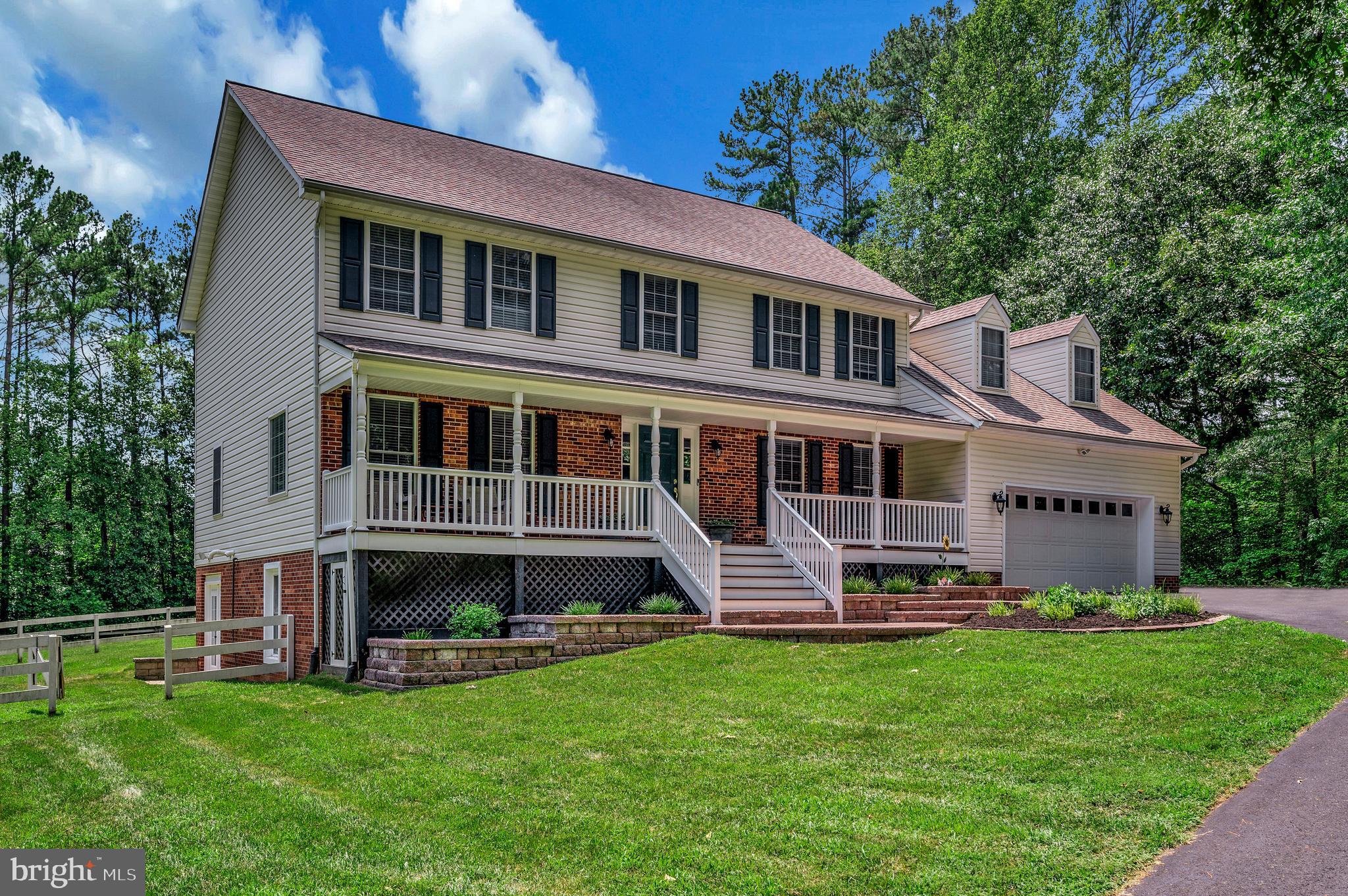 8 WILDERNESS COURT