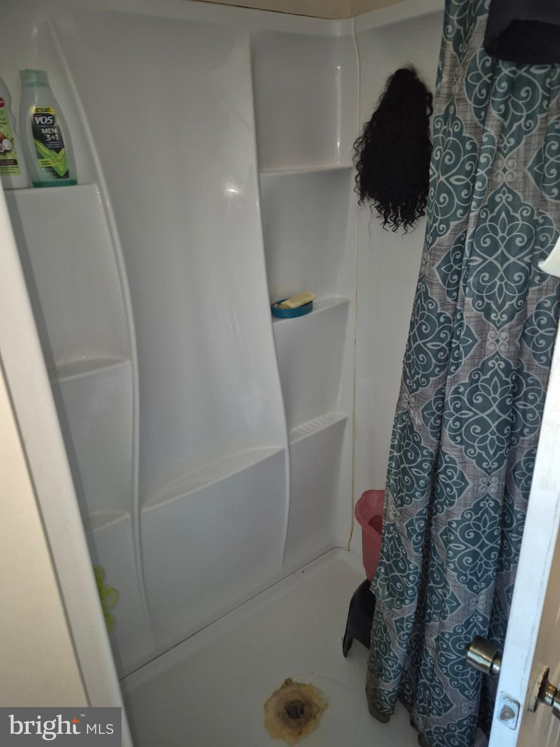 CABBAGE HILL - Residential