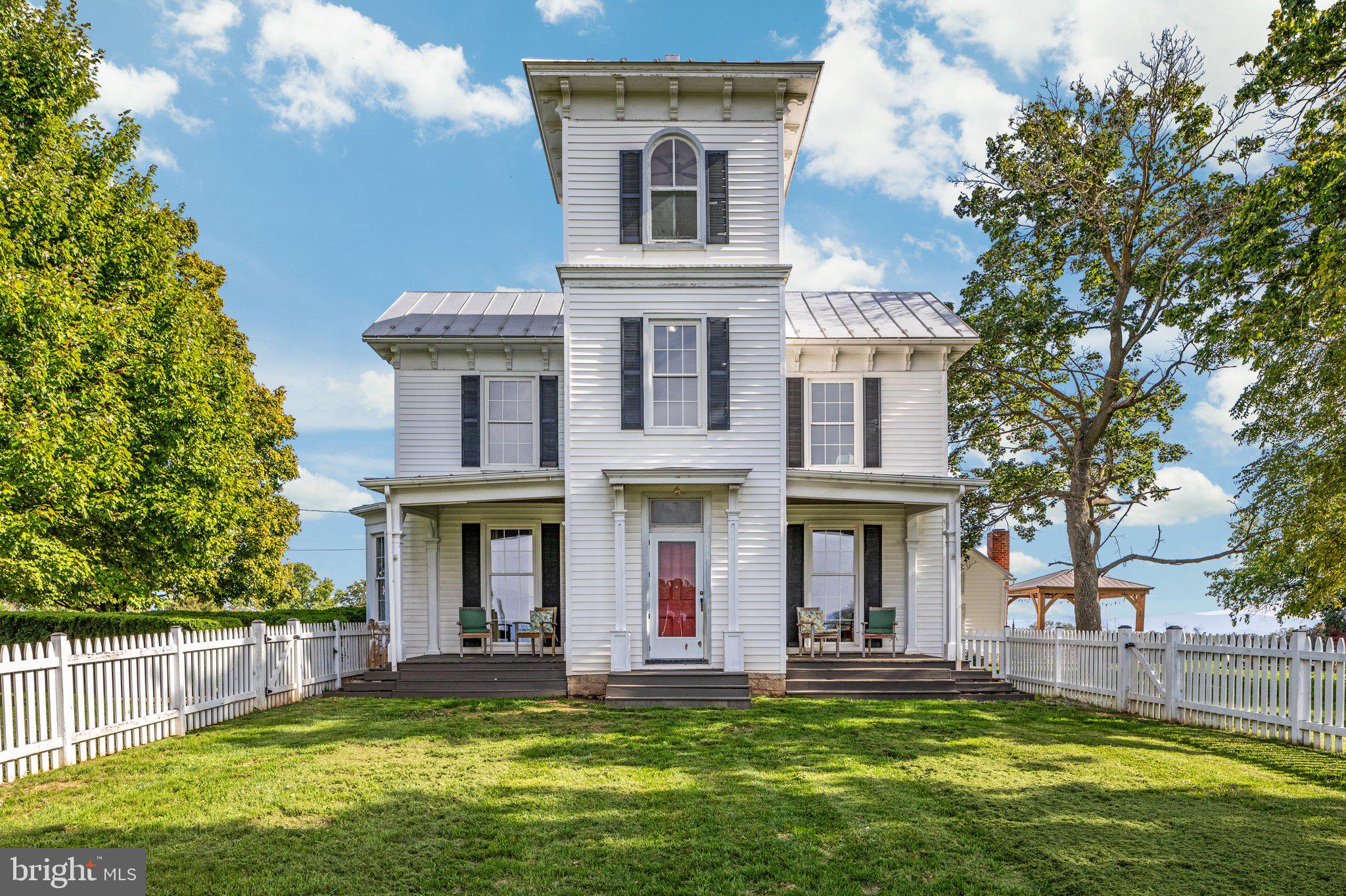 MIDDLETOWN - Residential