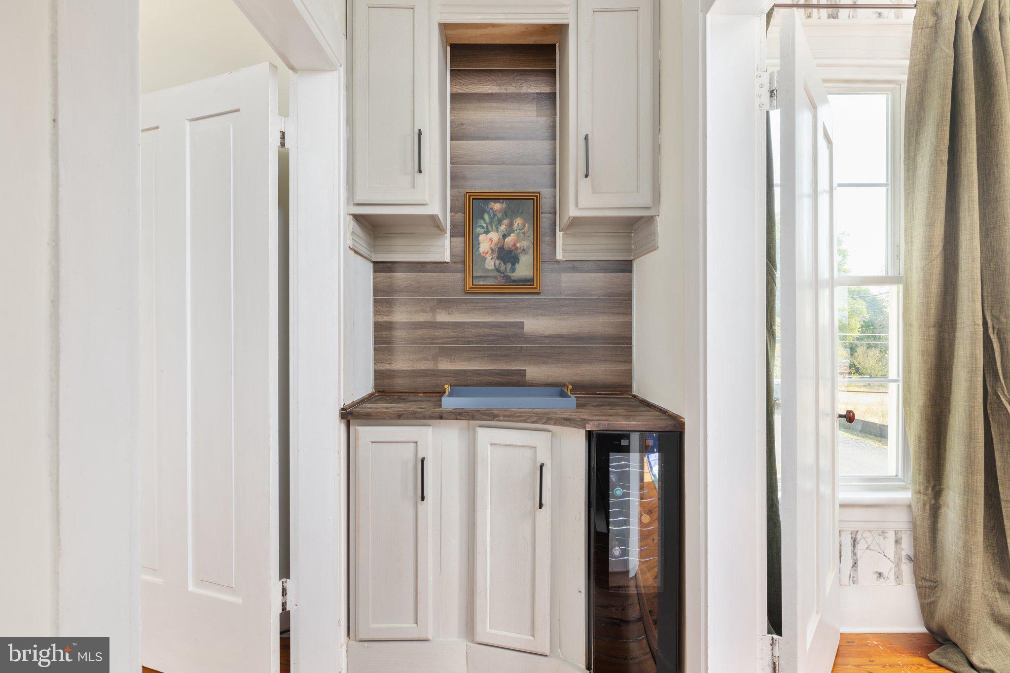 MIDDLETOWN - Residential