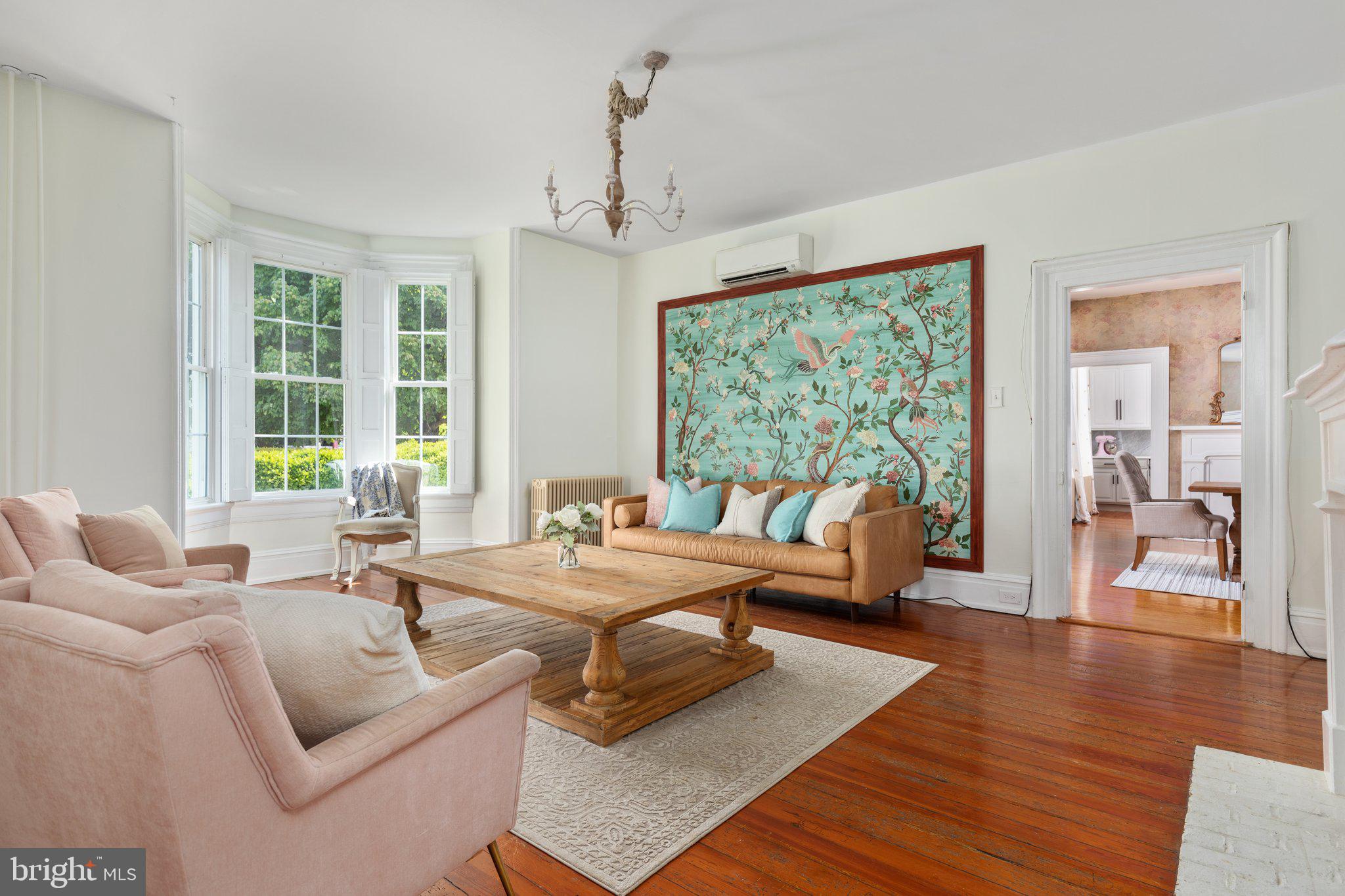 MIDDLETOWN - Residential