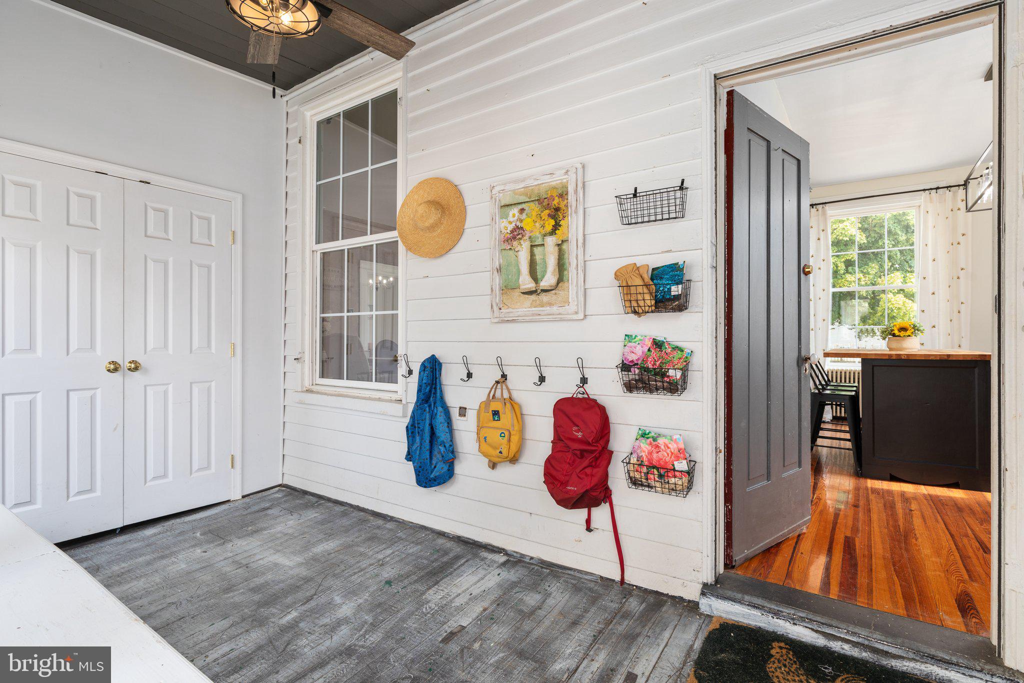 MIDDLETOWN - Residential