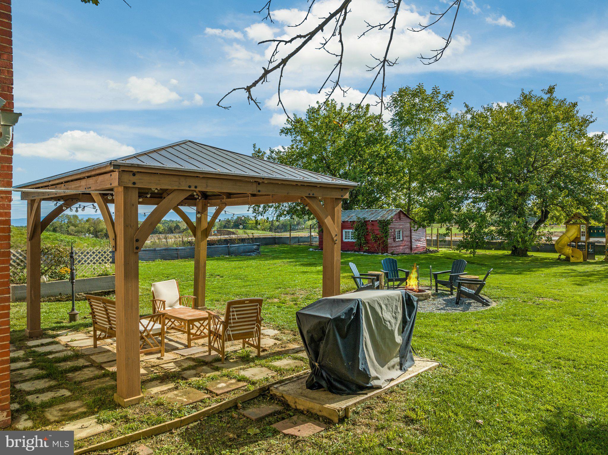 MIDDLETOWN - Residential