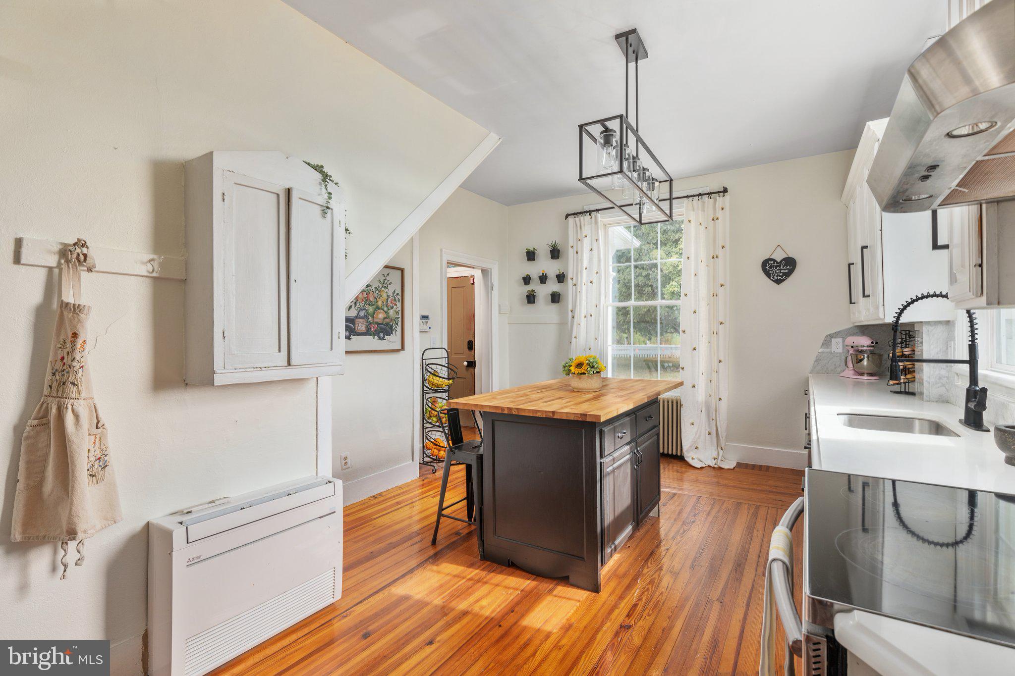 MIDDLETOWN - Residential