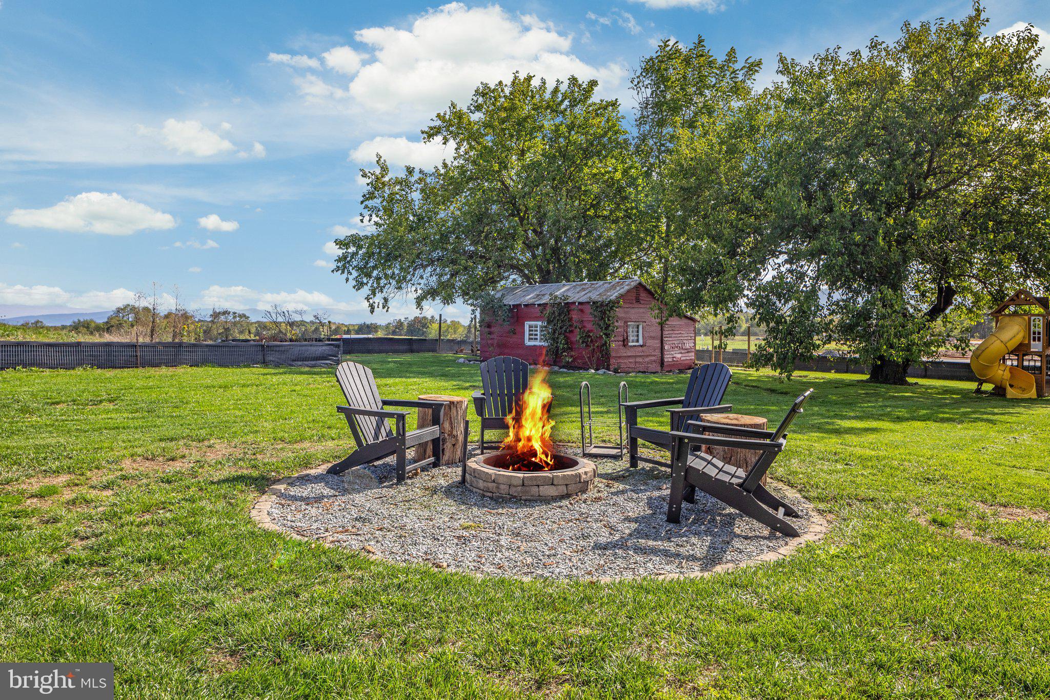 MIDDLETOWN - Residential