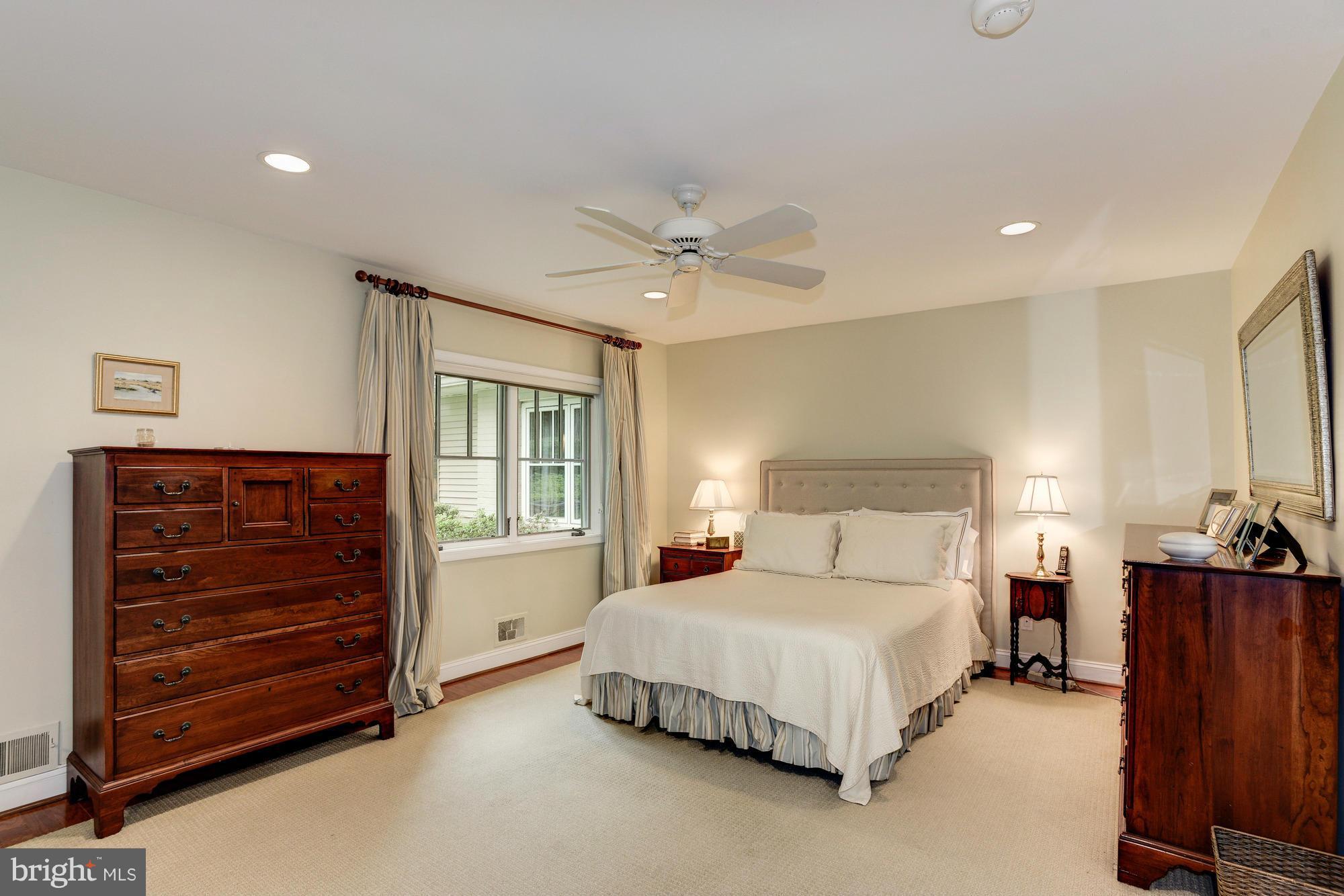 CLOVER - Residential