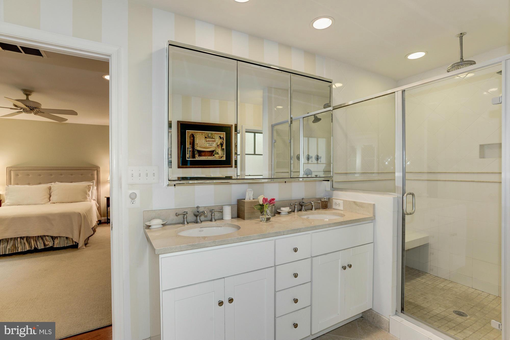 CLOVER - Residential