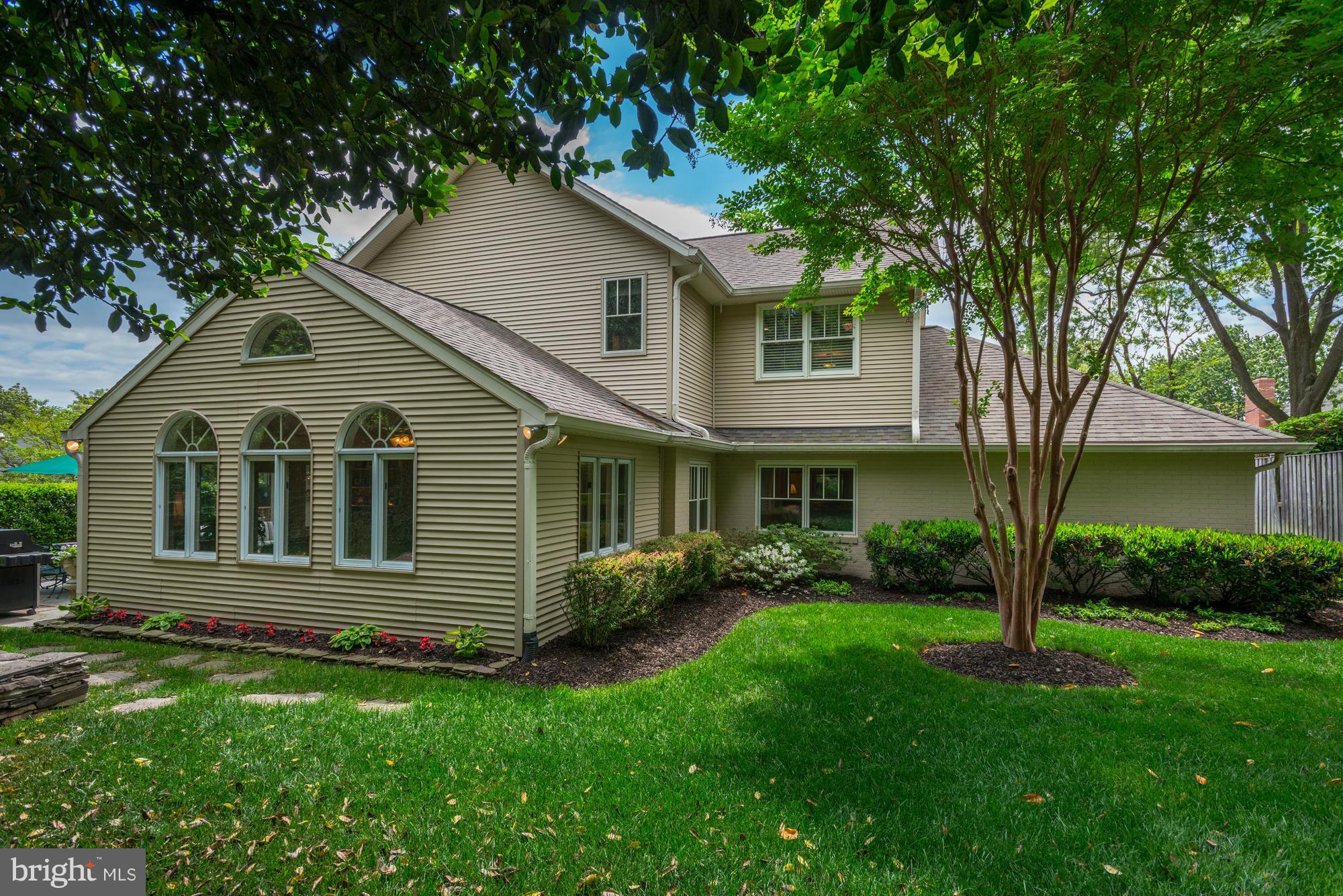 CLOVER - Residential