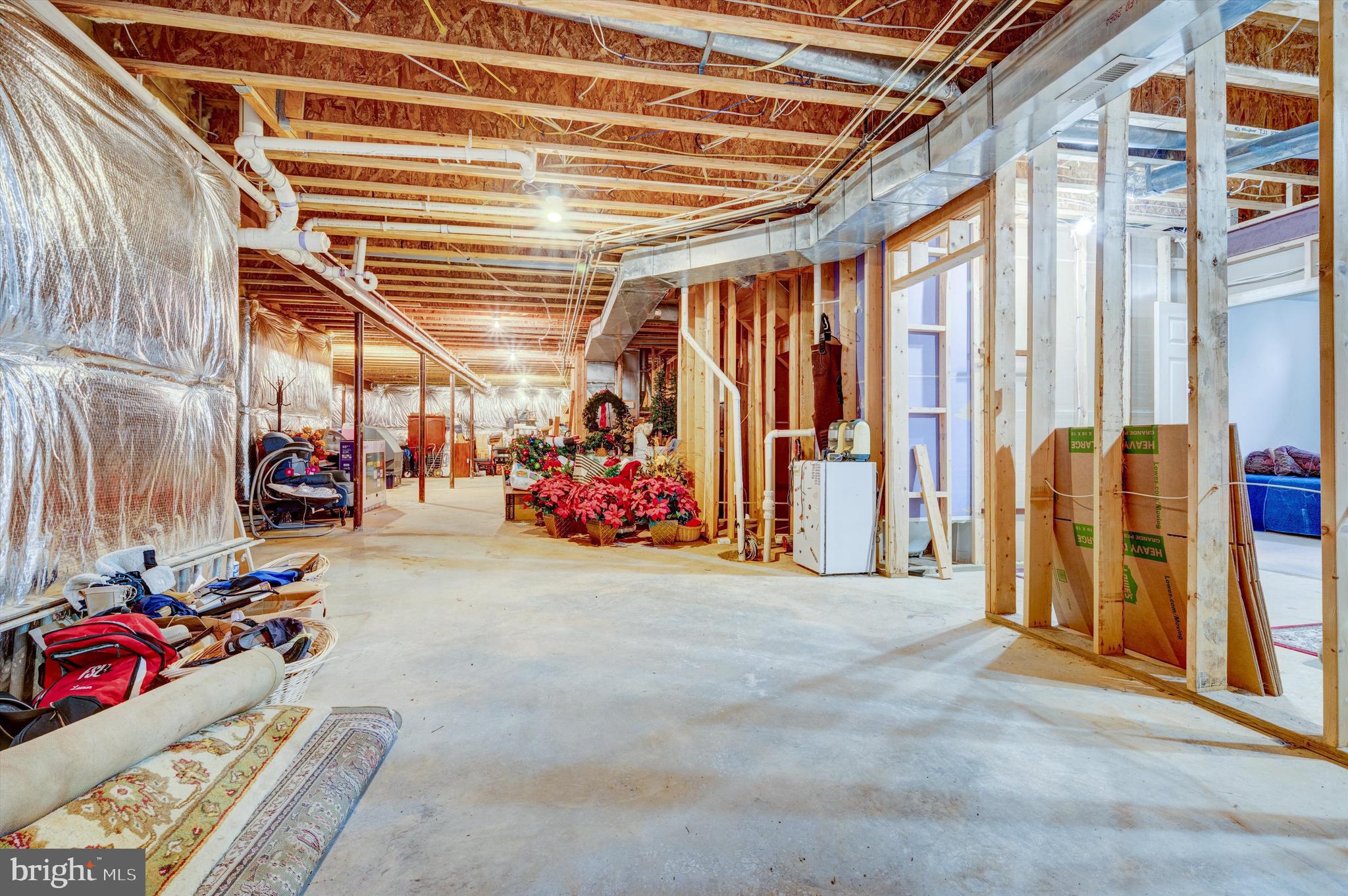 MONROE MANOR ESTATES - Residential