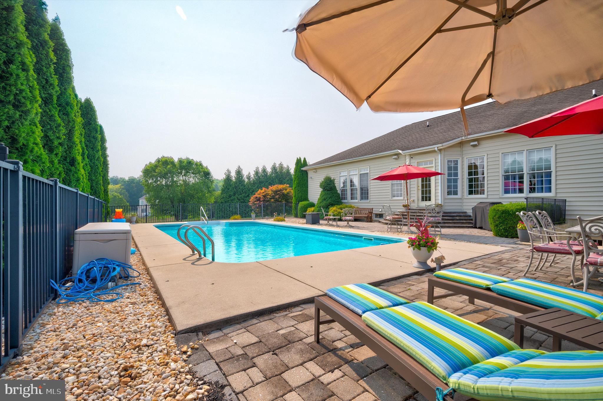 MONROE MANOR ESTATES - Residential