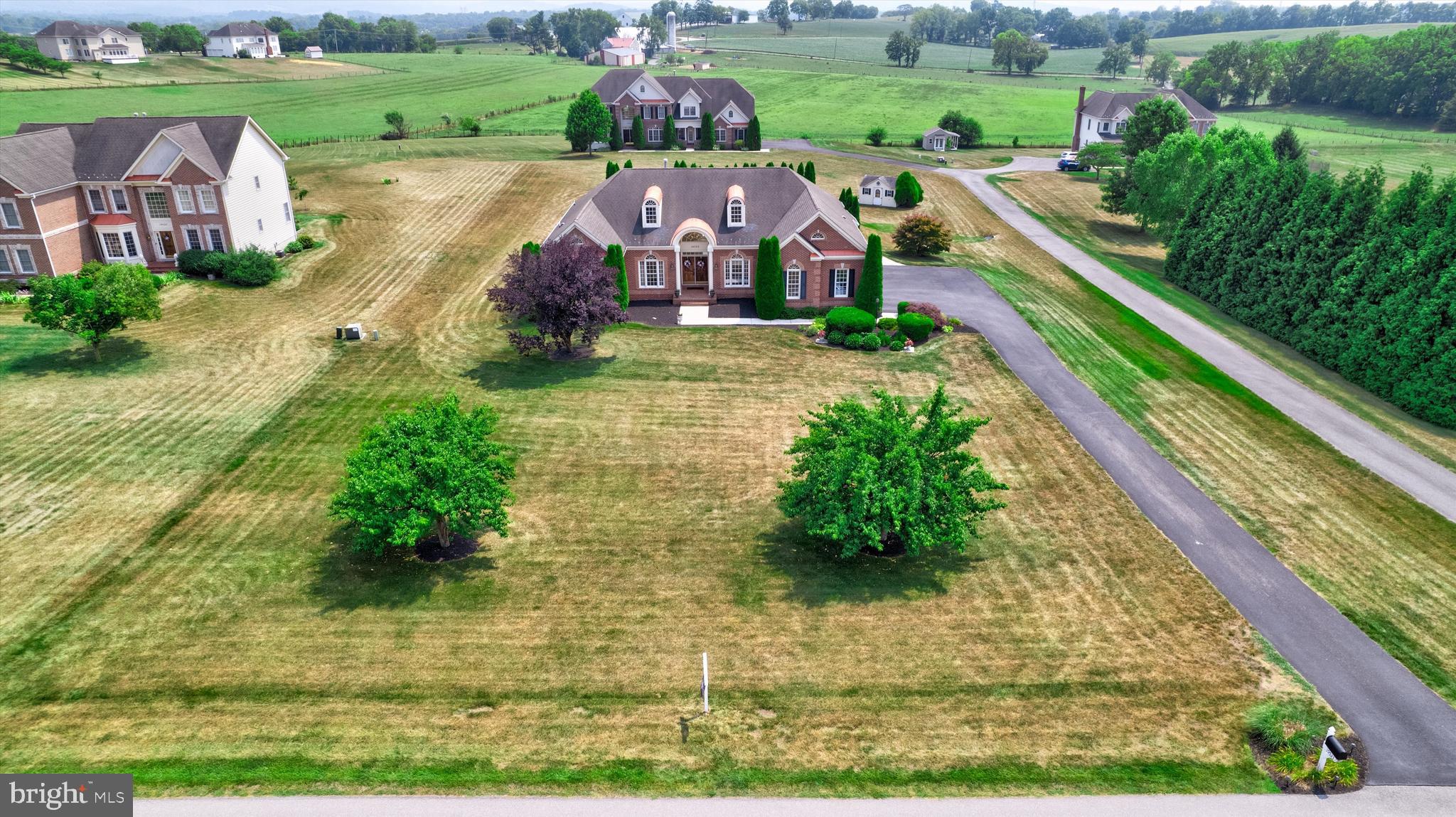 MONROE MANOR ESTATES - Residential