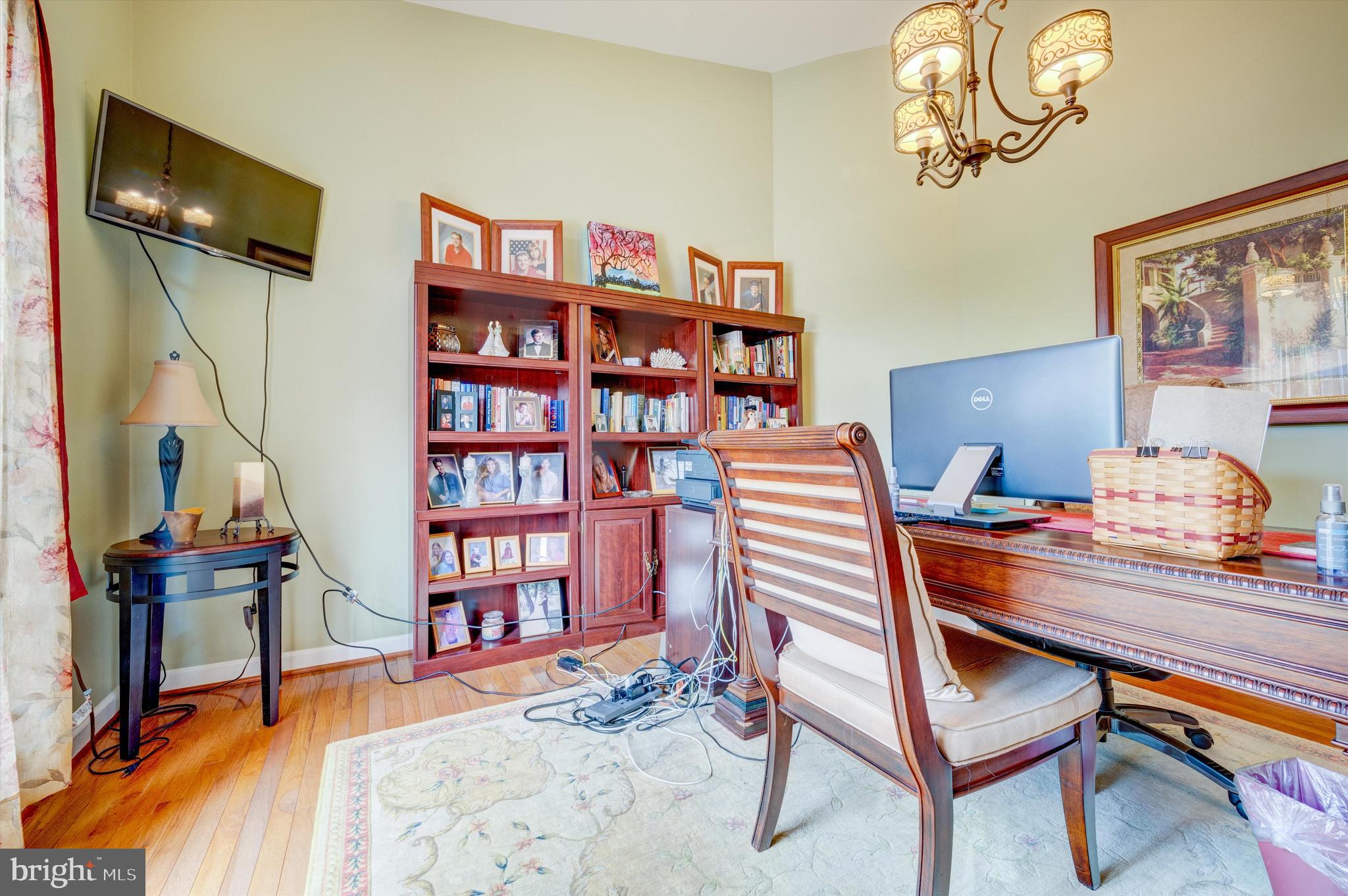 MONROE MANOR ESTATES - Residential