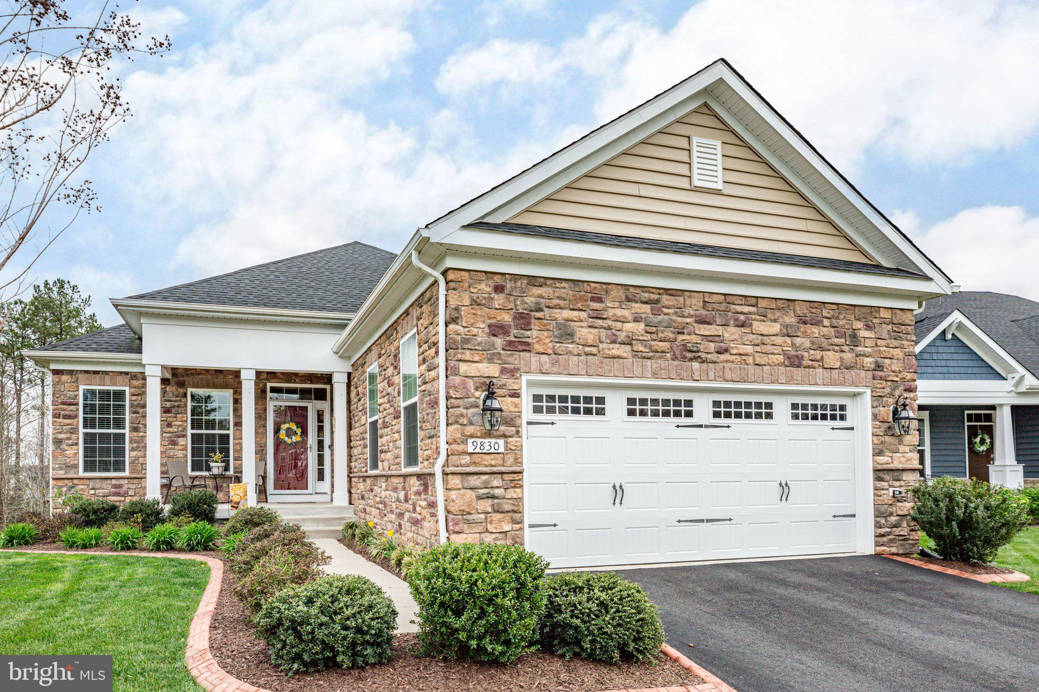 VIRGINIA HERITAGE AT LEE'S PARK - Residential