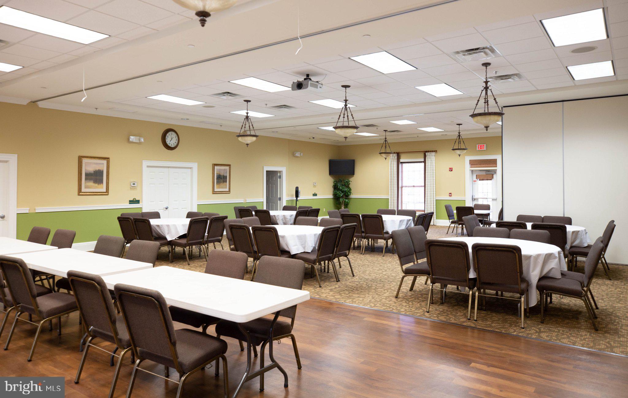 VIRGINIA HERITAGE AT LEE'S PARK - Residential