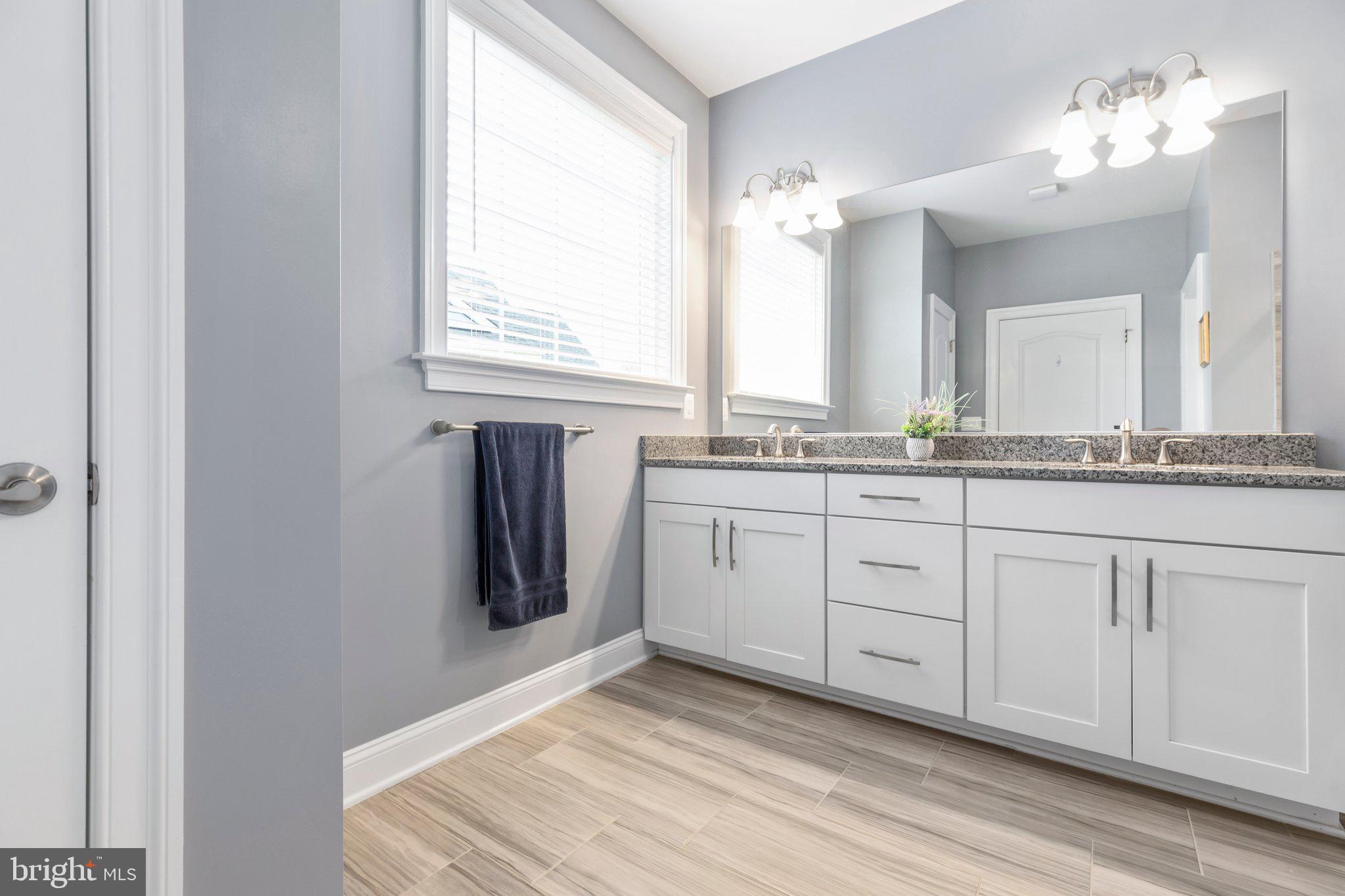 VIRGINIA HERITAGE AT LEE'S PARK - Residential