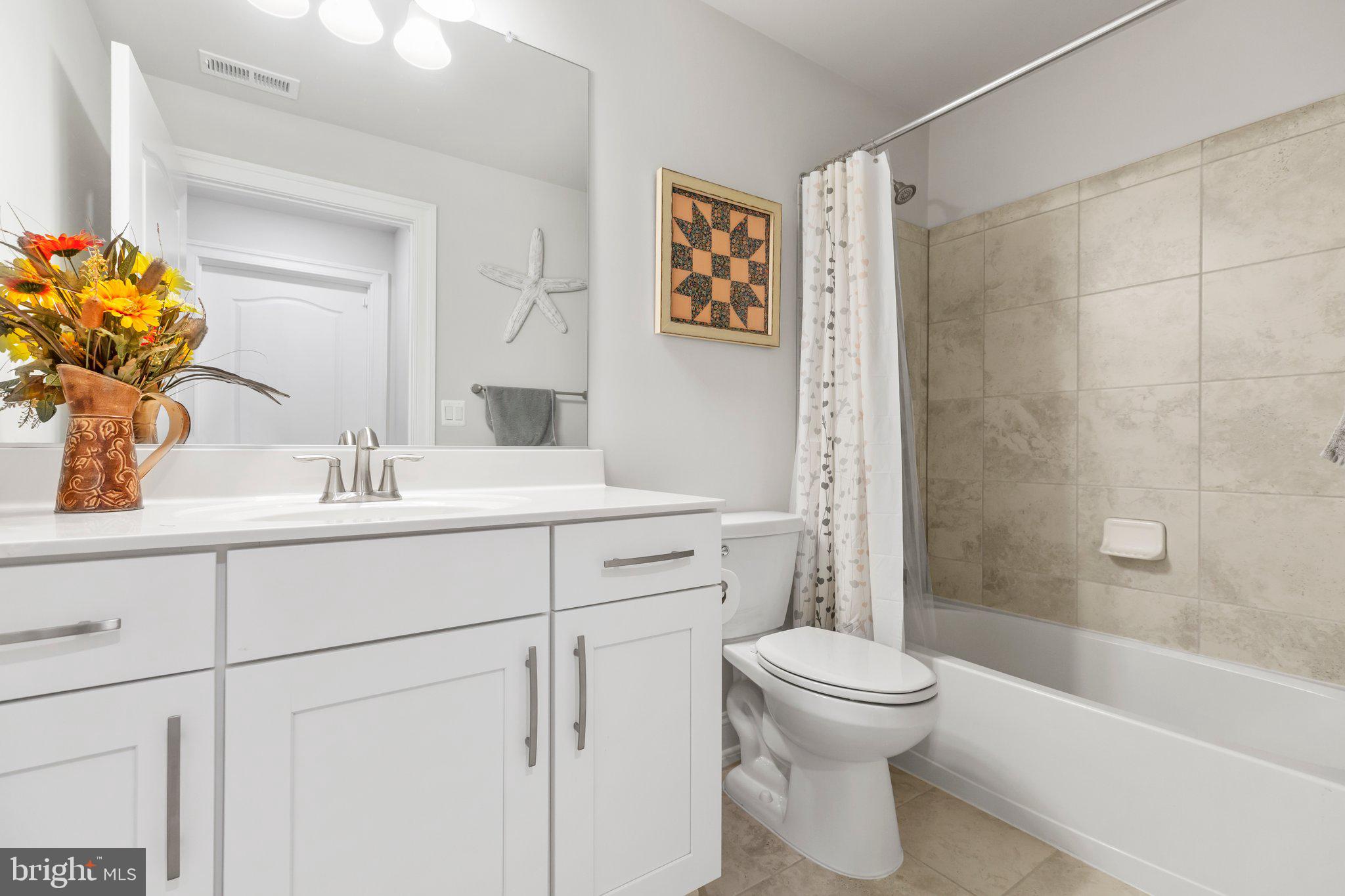 VIRGINIA HERITAGE AT LEE'S PARK - Residential