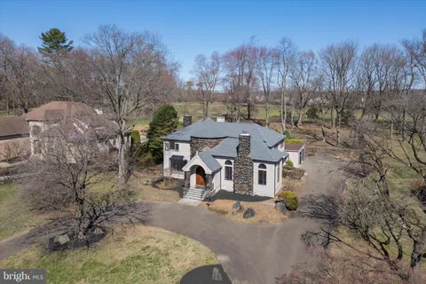4127 Presidential Drive, Lafayette Hill, PA 19444 - MLS#: PAMC2134548