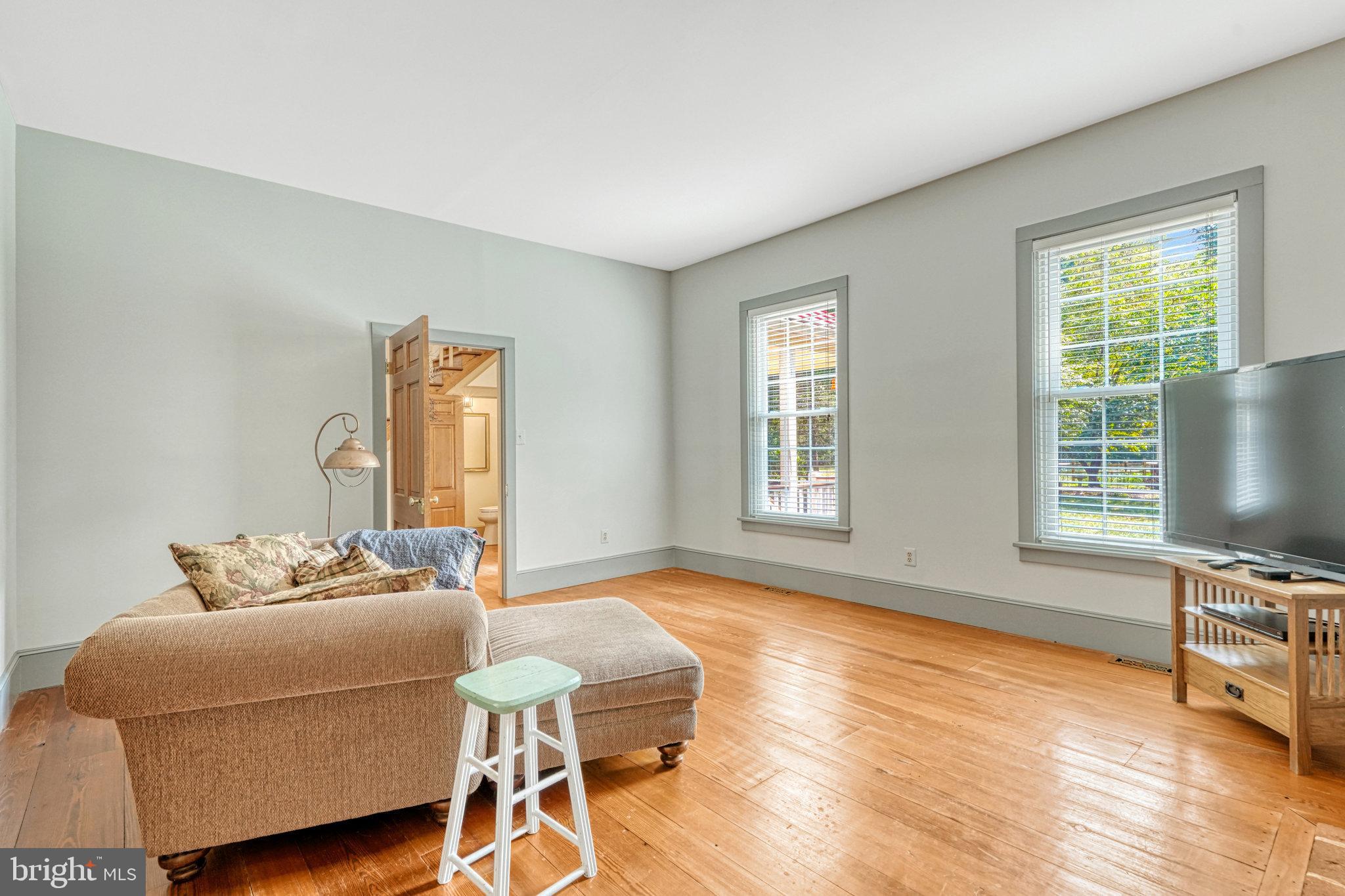 NOKESVILLE - Residential