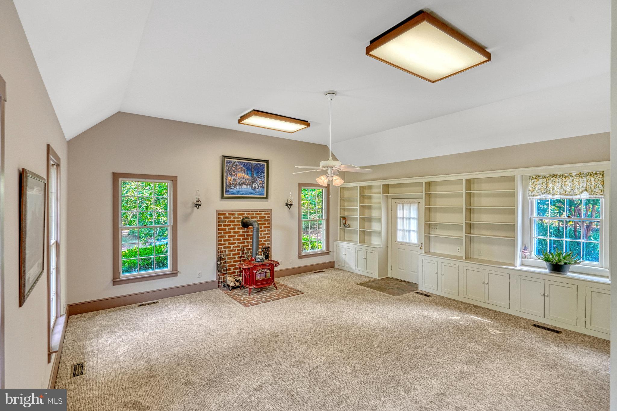 NOKESVILLE - Residential