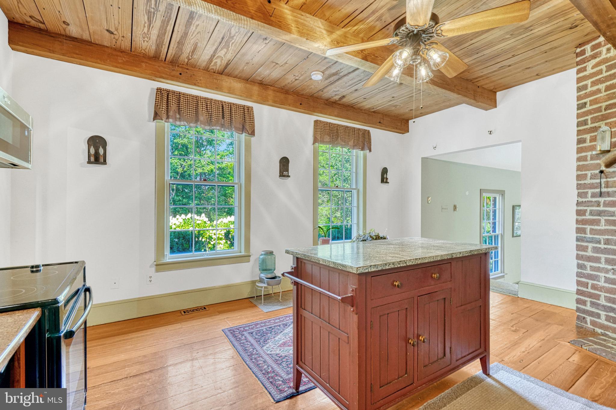 NOKESVILLE - Residential