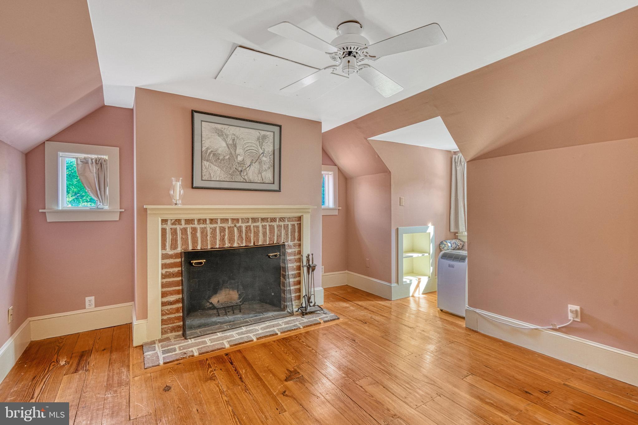 NOKESVILLE - Residential