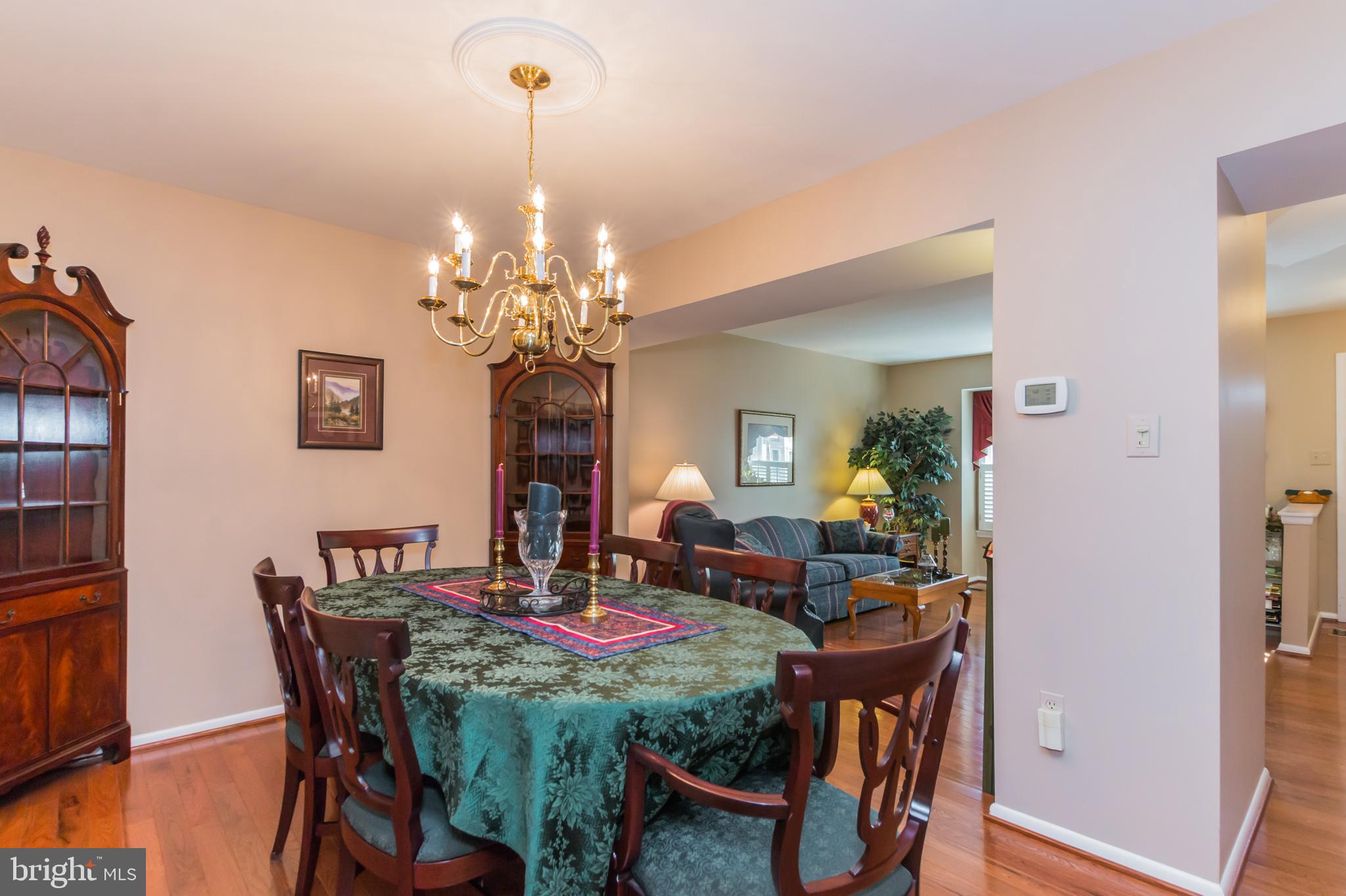 WHEATON HILLS - Residential