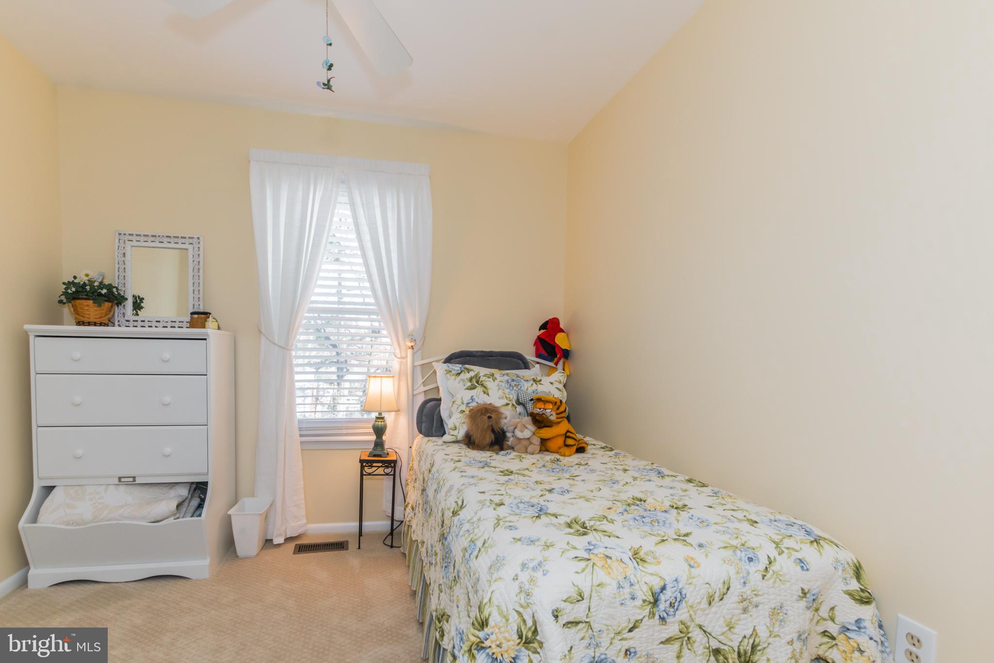 WHEATON HILLS - Residential