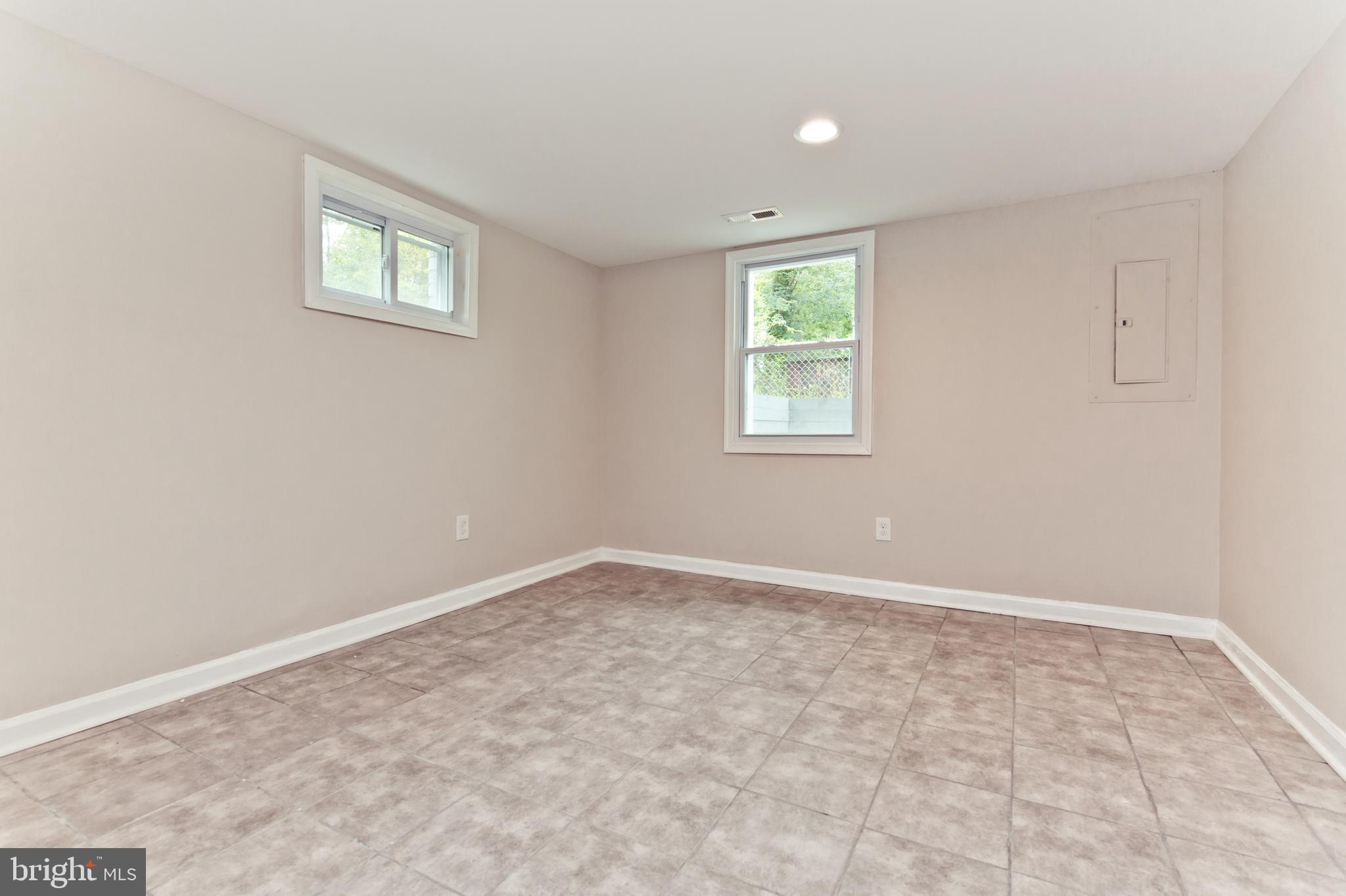 BERKSHIRE - Residential