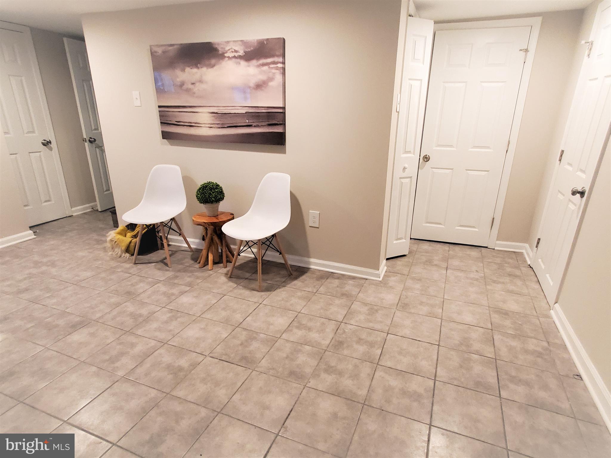 BERKSHIRE - Residential