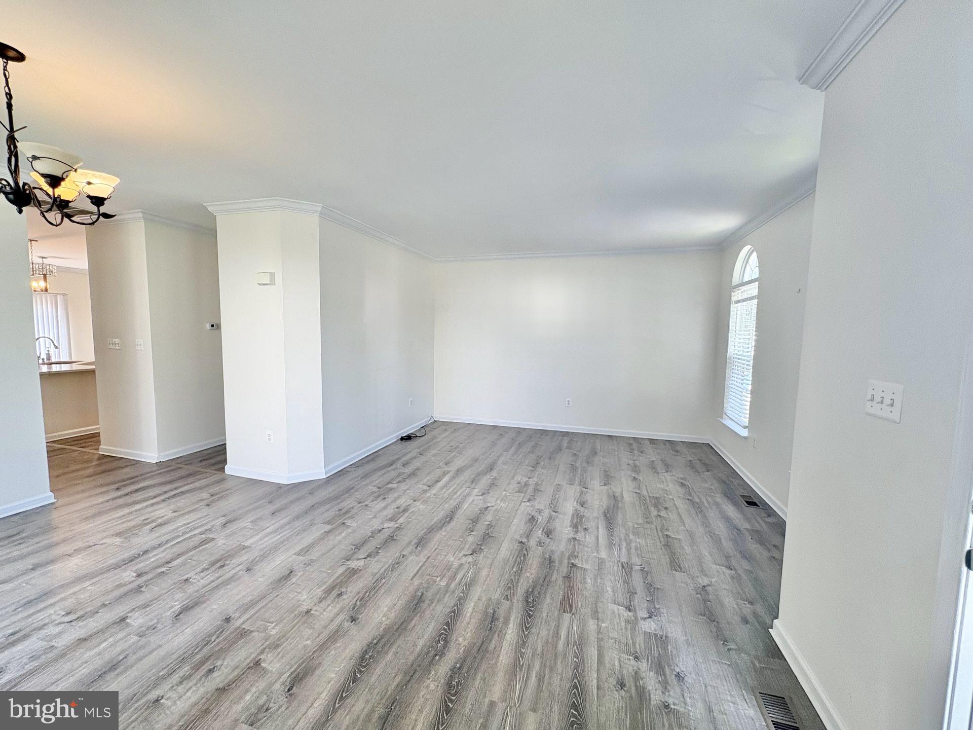 APPLE GROVE - Residential Lease