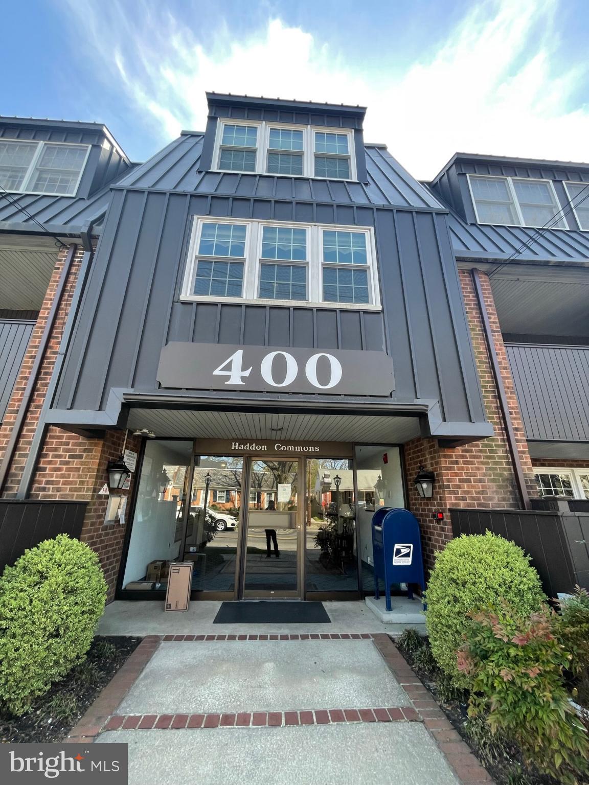 40 HADDONFIELD COMMONS 40
