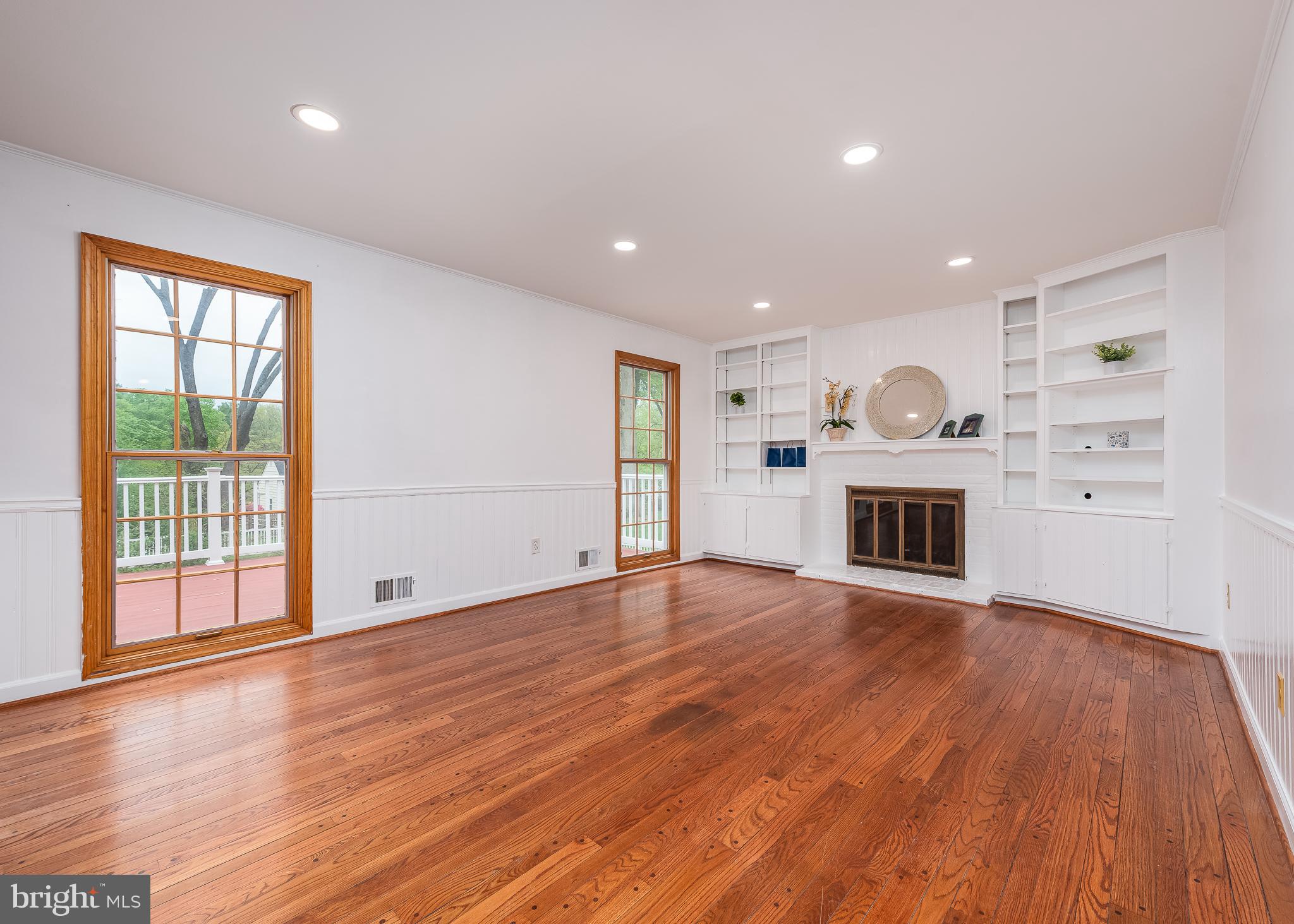 WILDE LAKE - Residential