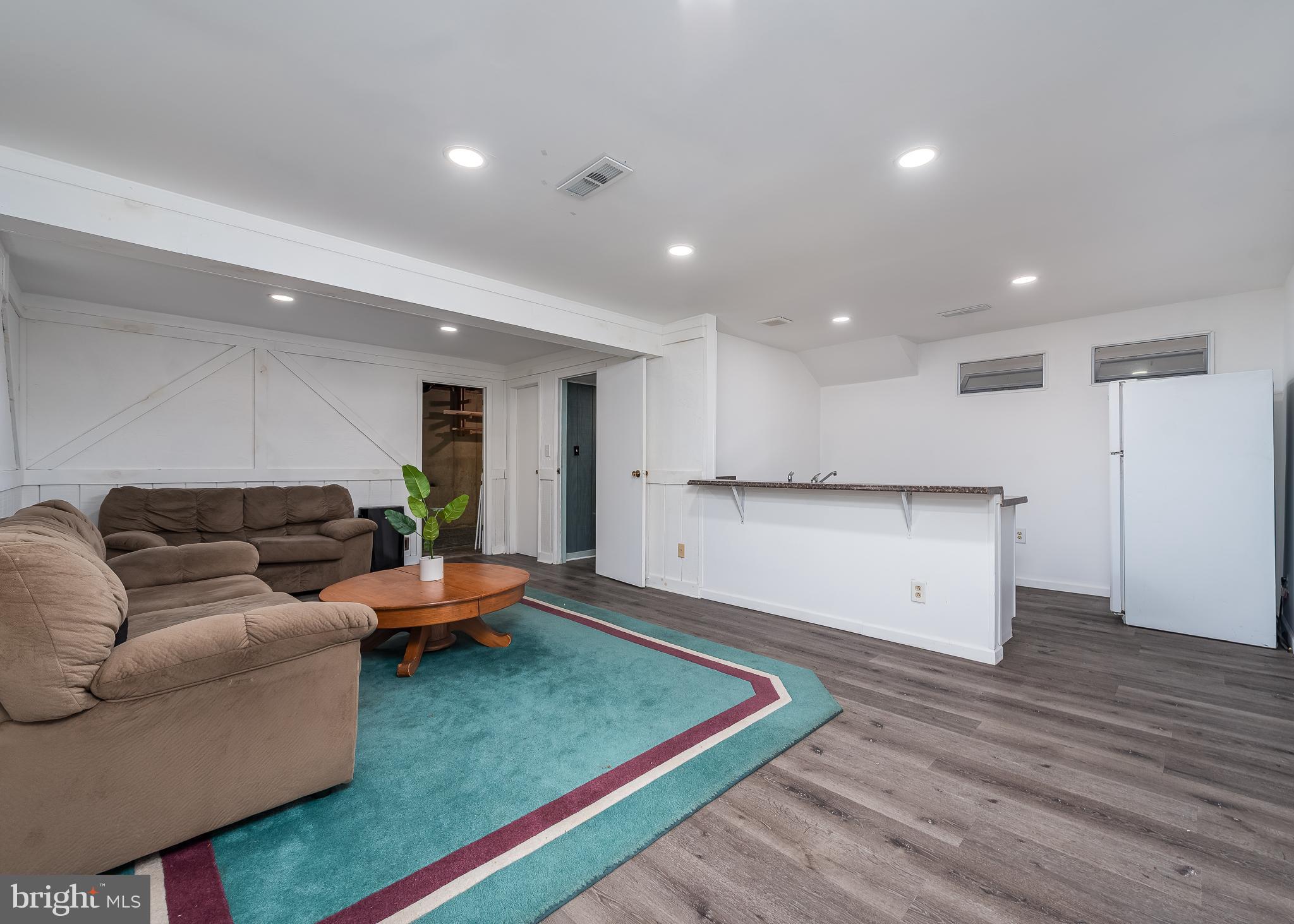 WILDE LAKE - Residential