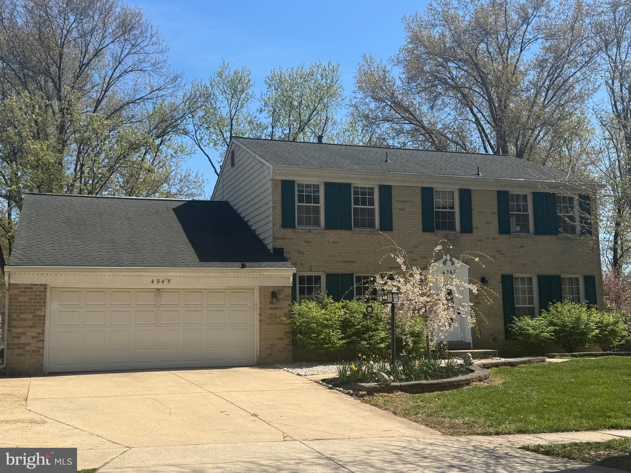 4945 W RUNNING BROOK ROAD