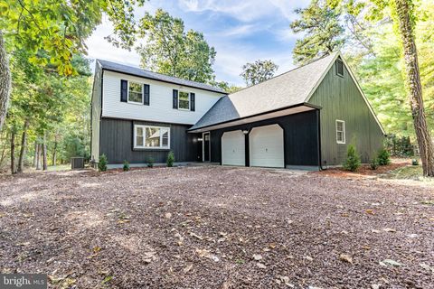 Photo of 9 Hawthorne Drive, MEDFORD, NJ 08055 (MLS # NJBL2097078)