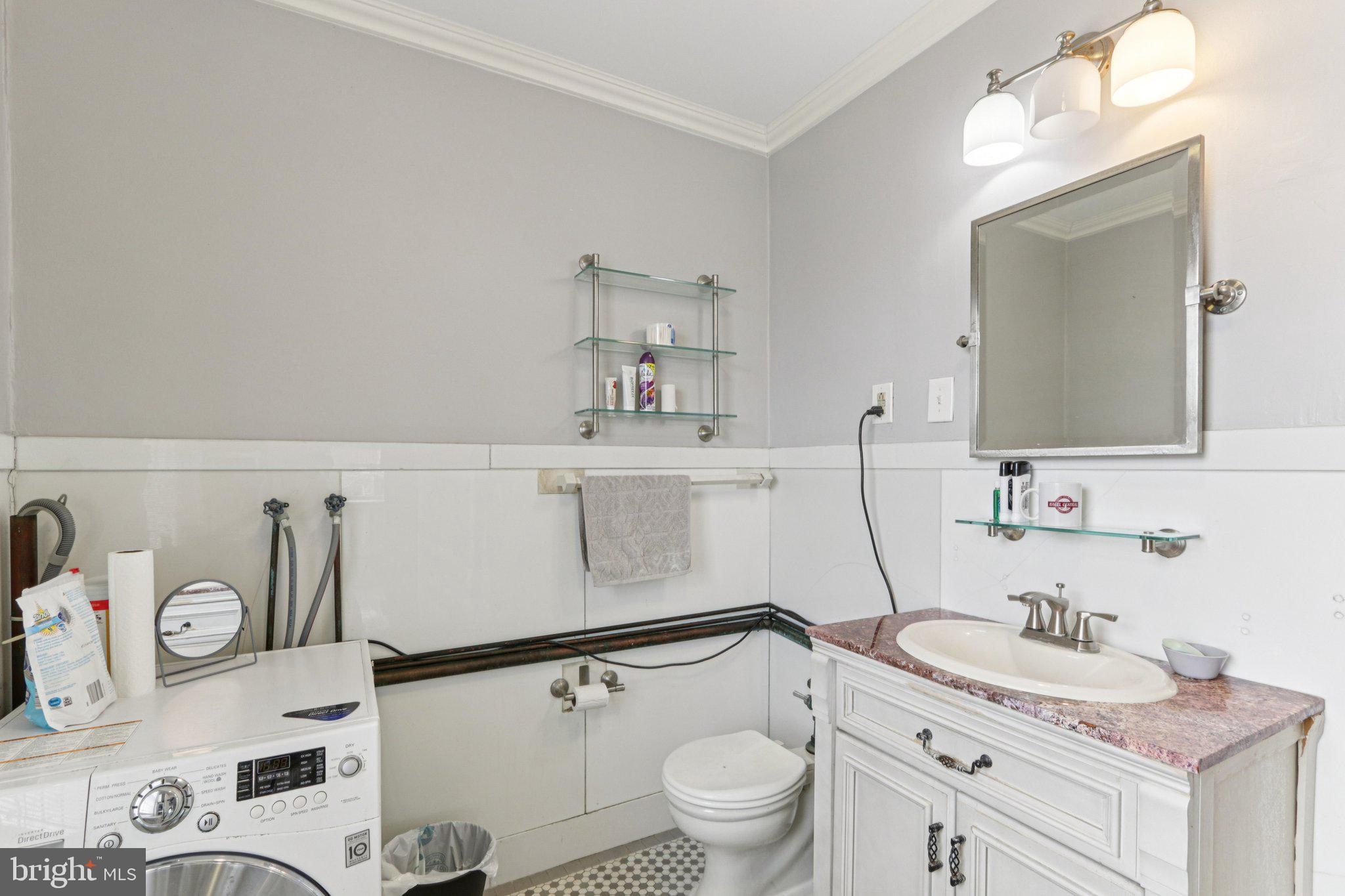 UNIVERSITY CITY - Residential