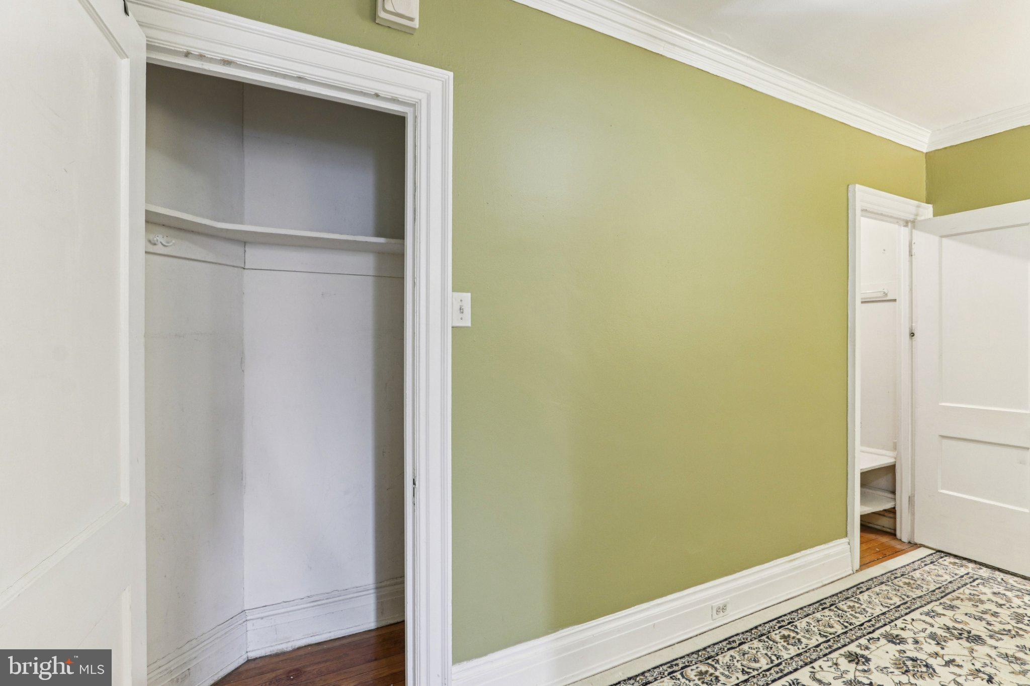 UNIVERSITY CITY - Residential