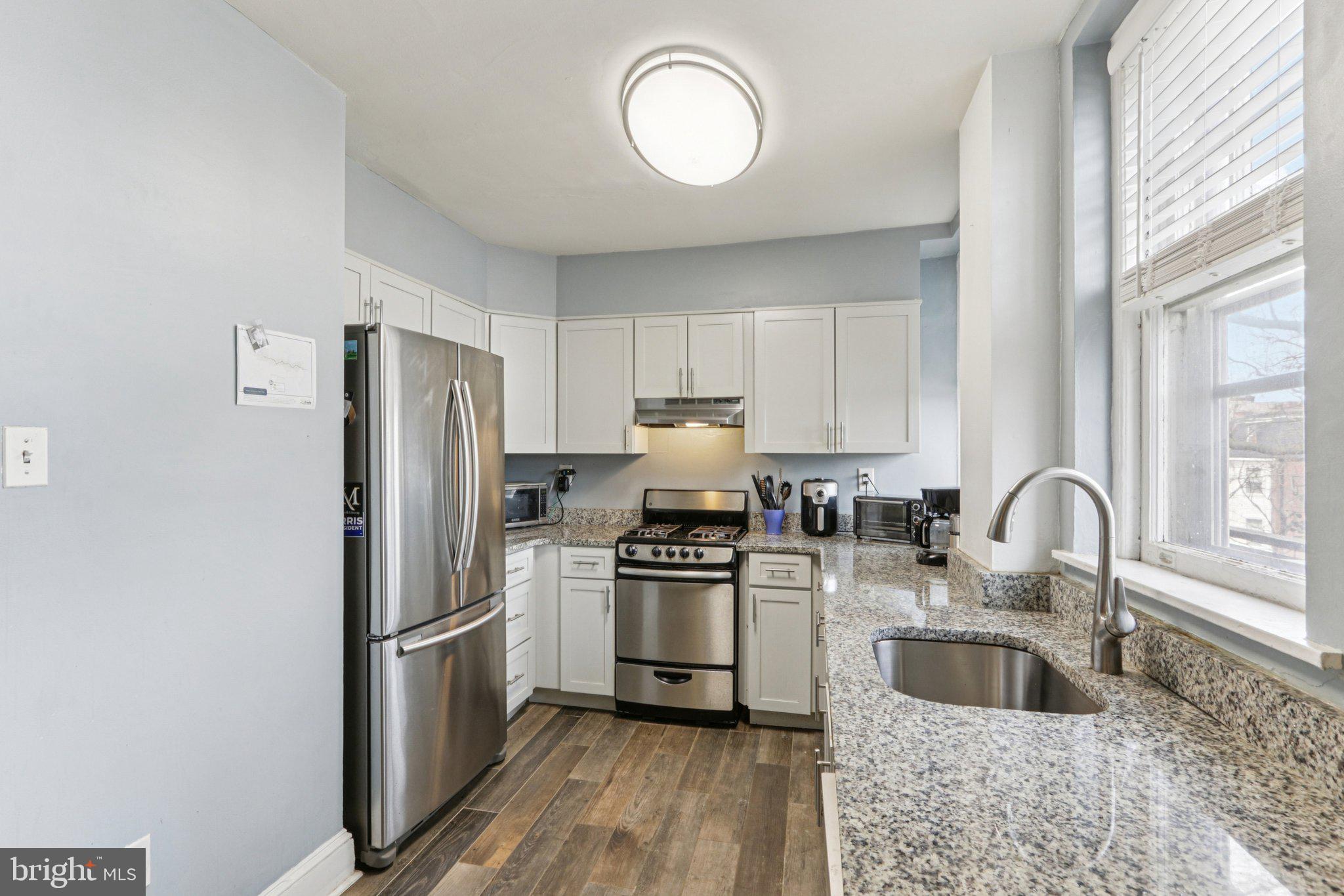 UNIVERSITY CITY - Residential