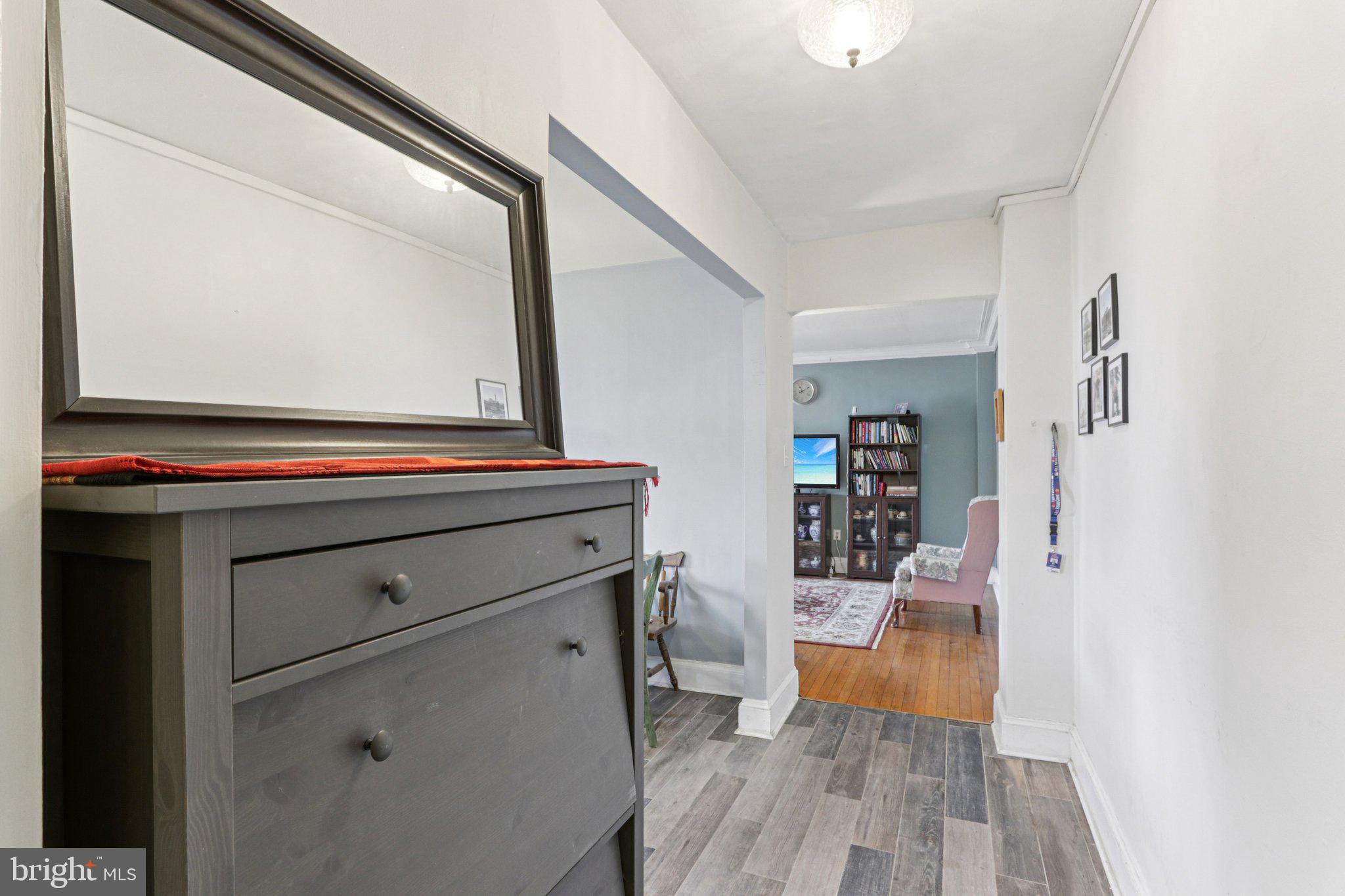 UNIVERSITY CITY - Residential