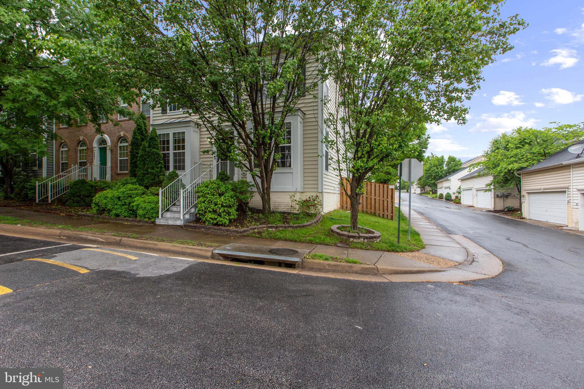 PRINCE WILLIAM TOWN CENTER - Residential