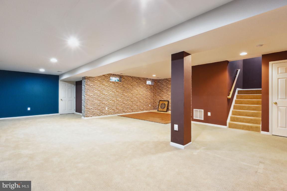 PRINCE WILLIAM TOWN CENTER - Residential