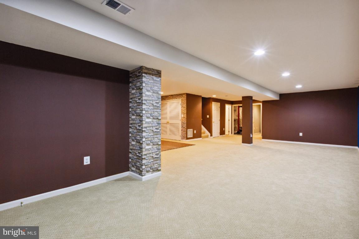 PRINCE WILLIAM TOWN CENTER - Residential