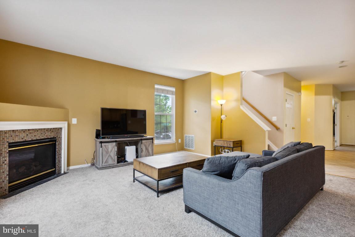 PRINCE WILLIAM TOWN CENTER - Residential