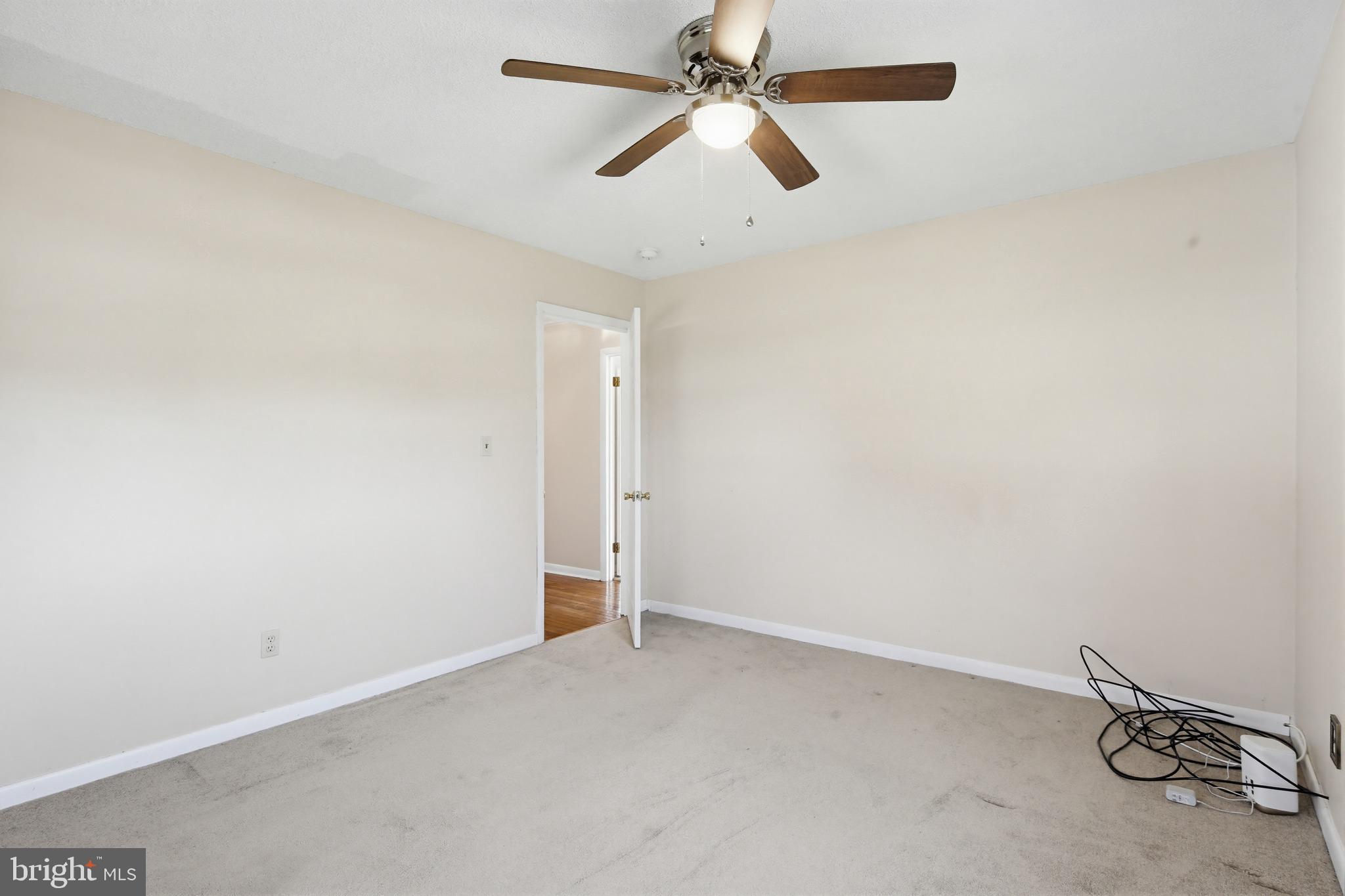 CAMBRIDGE ESTATES - Residential