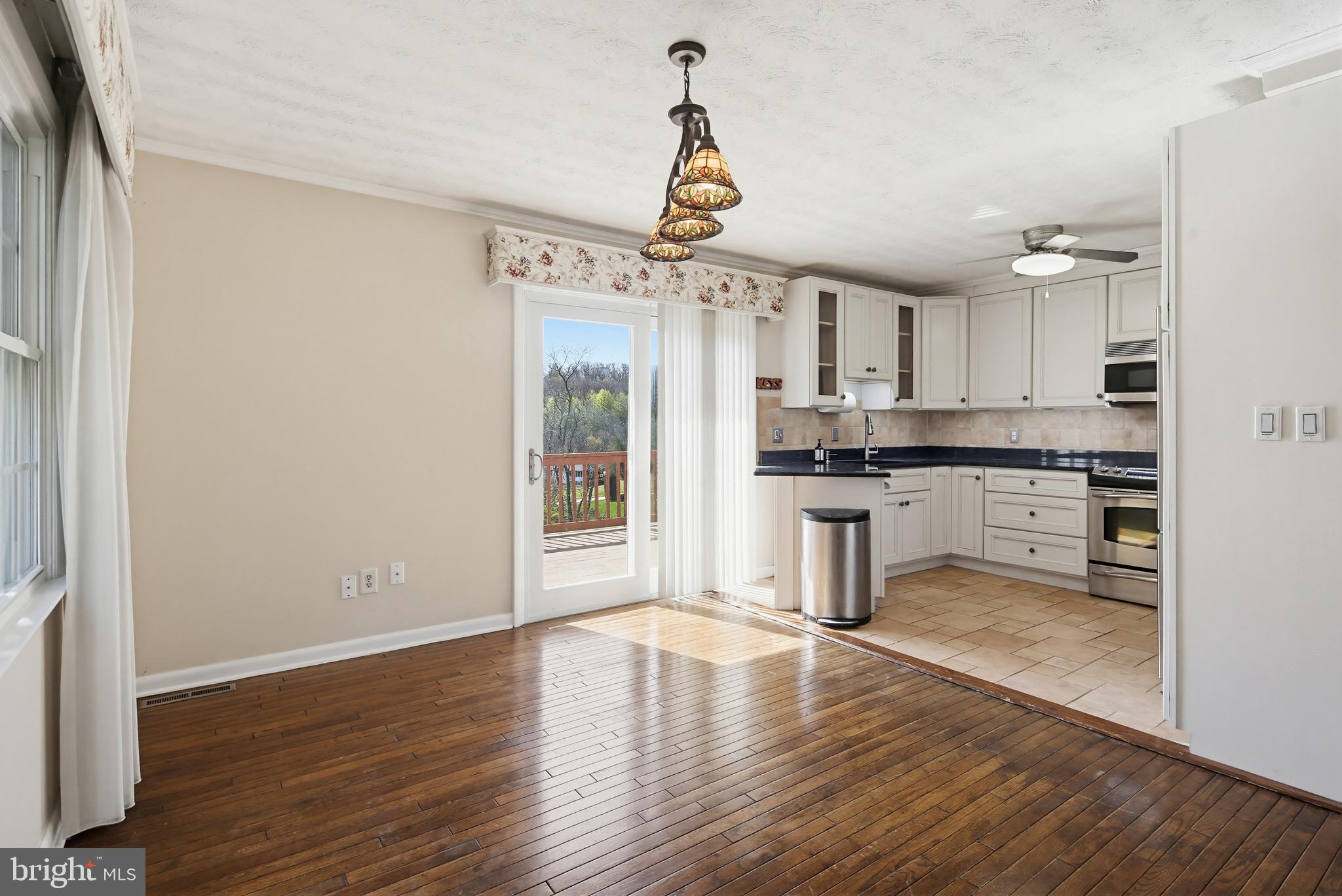 CAMBRIDGE ESTATES - Residential