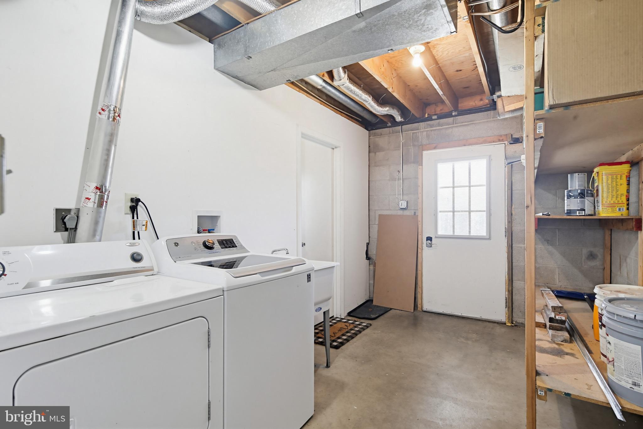 CAMBRIDGE ESTATES - Residential