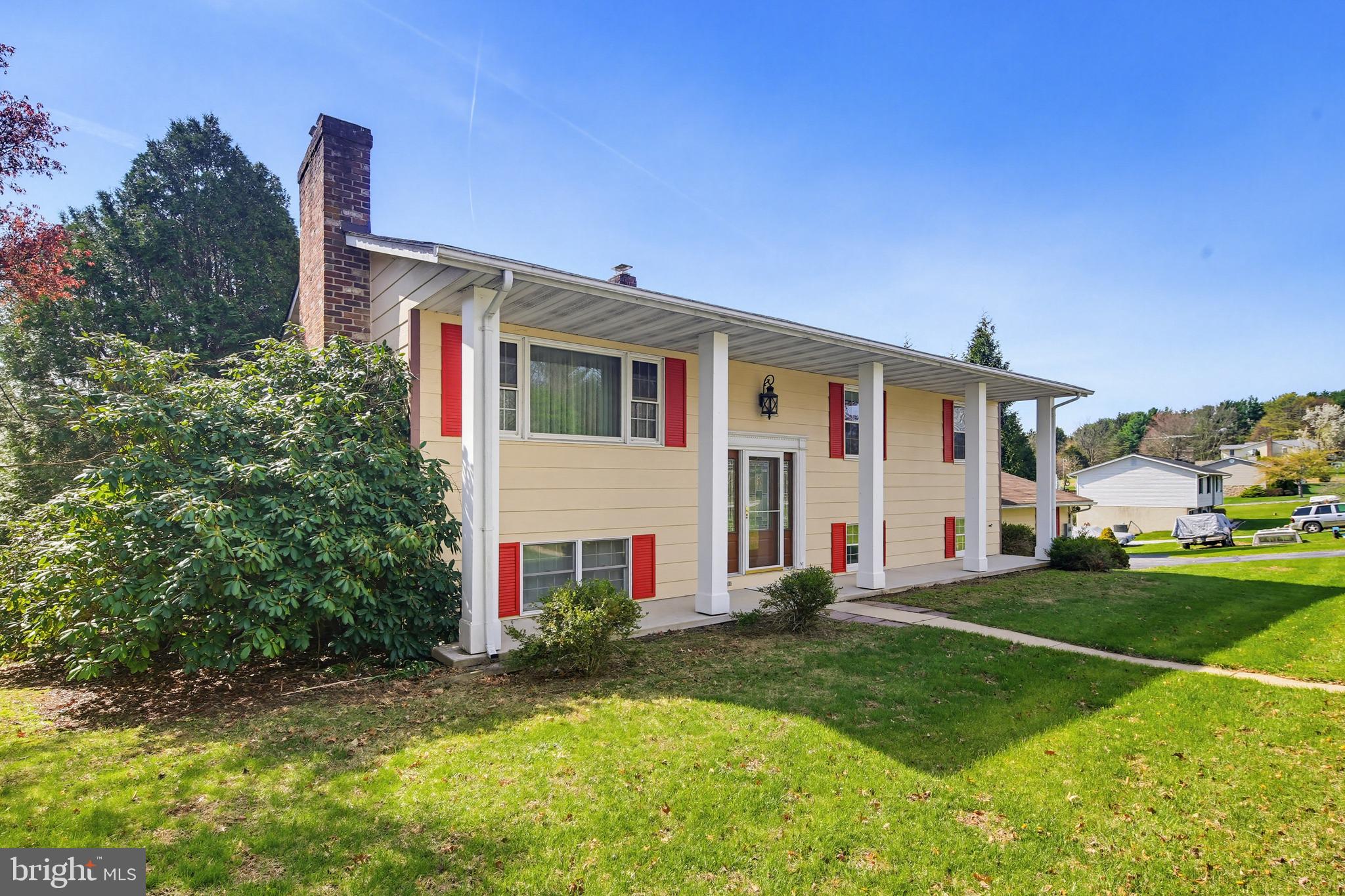 CAMBRIDGE ESTATES - Residential