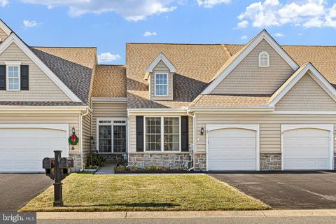 Townhouse For Sale - 200 Spring Meadow Drive<br/> SMYRNA, DE 19977