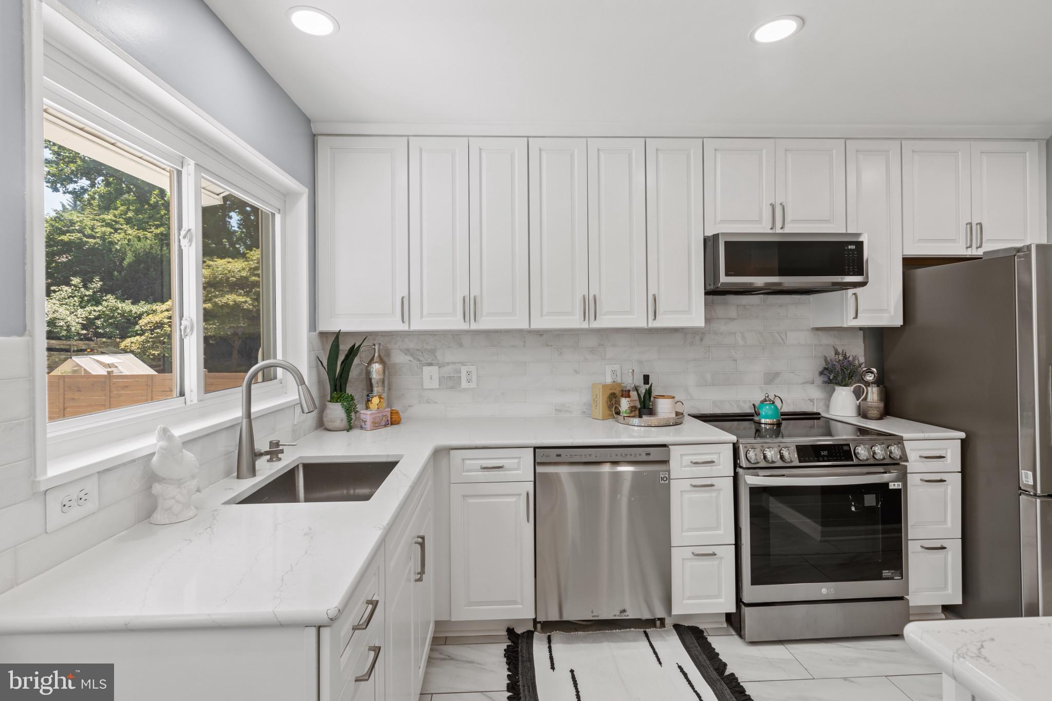 BRADMOOR - Residential